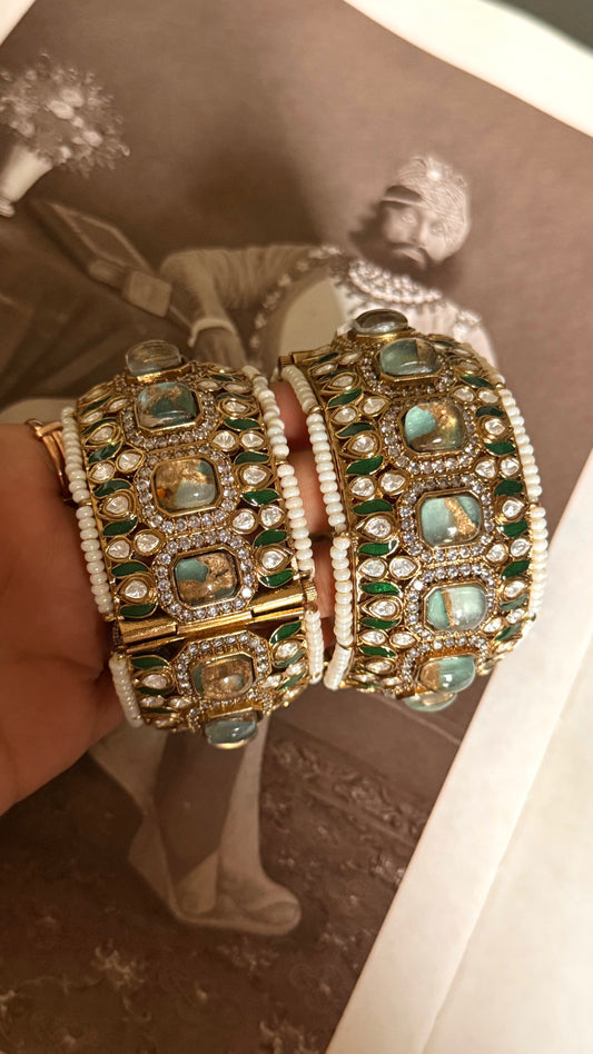 Mint doublet & emerald meenakari openable bangle