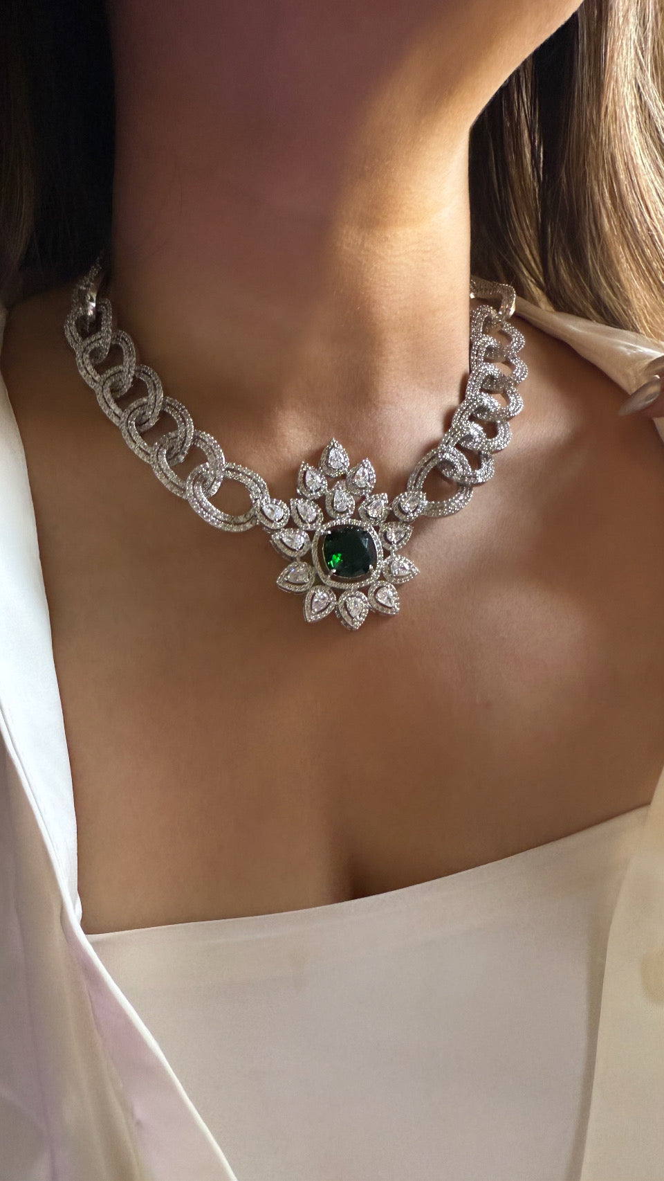 Emerald designer floral necklace