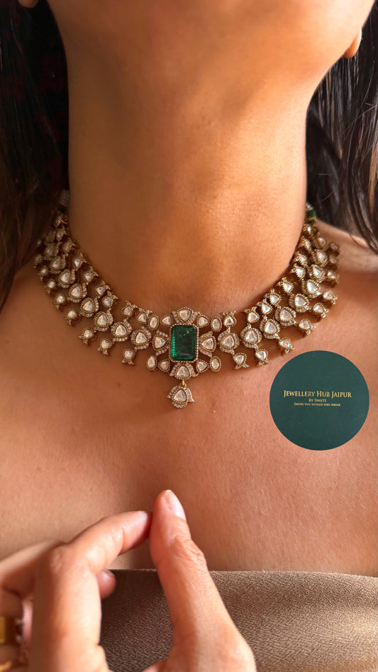Emerald polki victorian minimal necklace