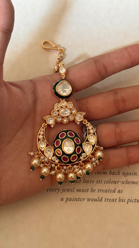 Emerald meenakari & rani pink bombay polki maangtika