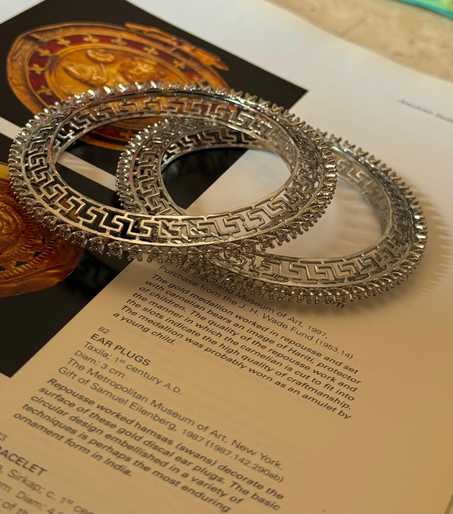 Silver rhodium diamond bangles (not openable)