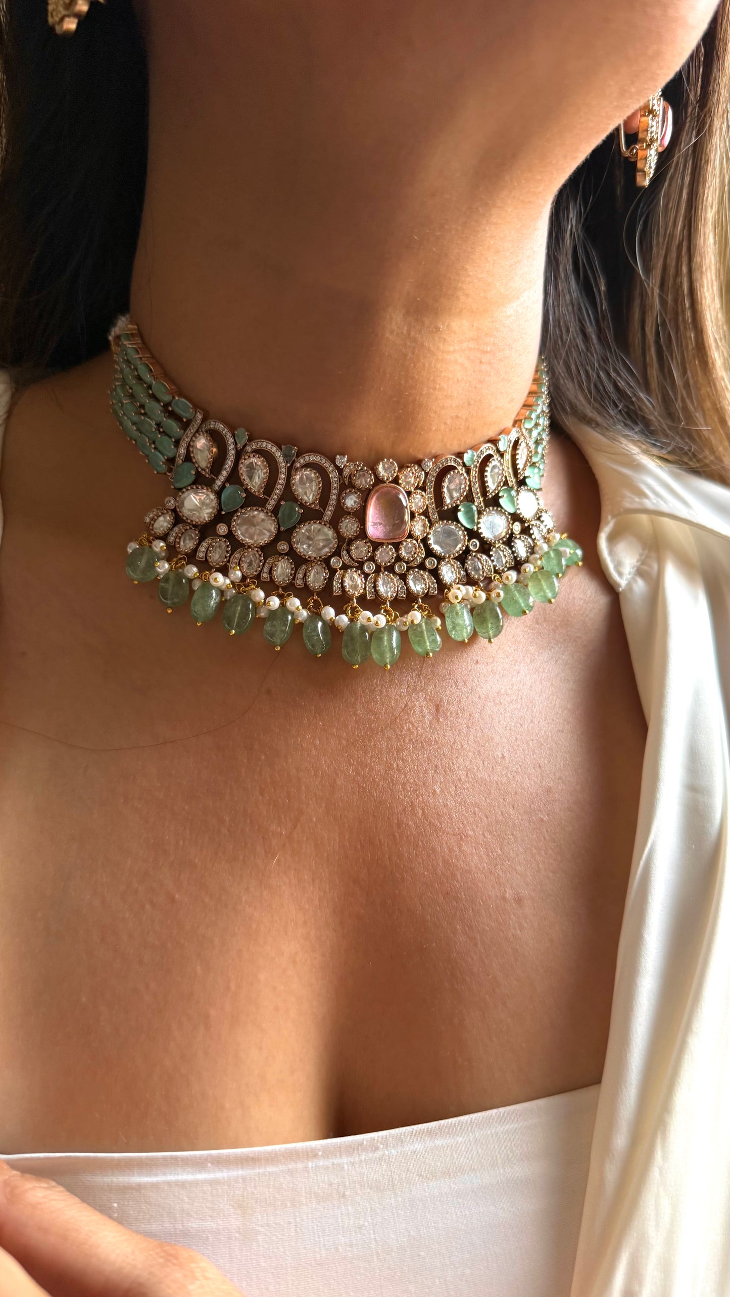 Rose quartz & mint Moissanite polki choker