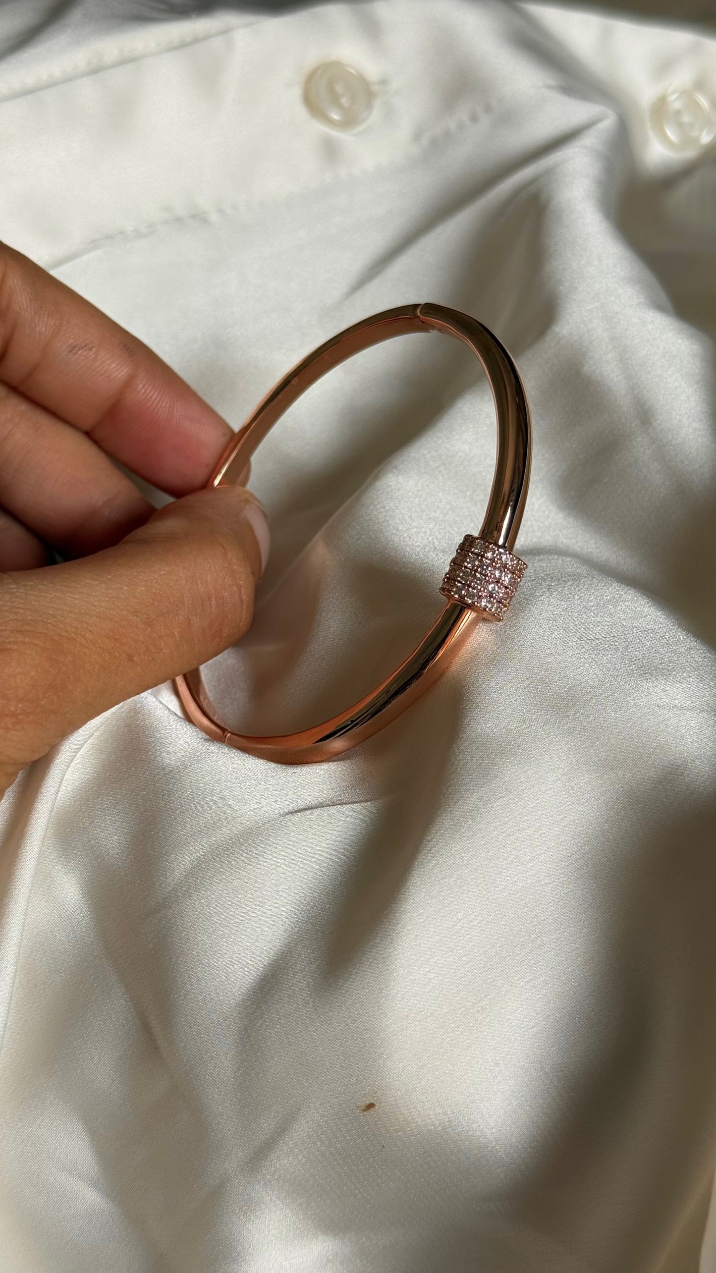 Streamline Crystal bracelet (rose gold)