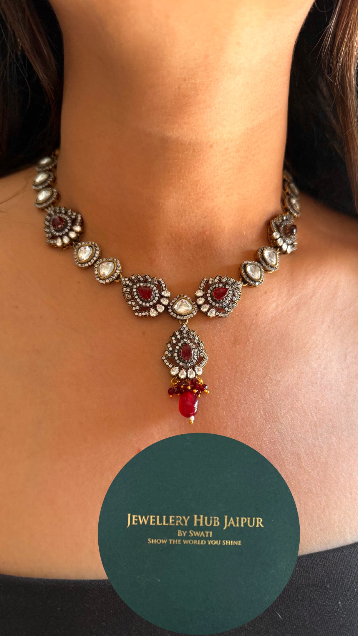 Ruby polki victorain minimal collar set