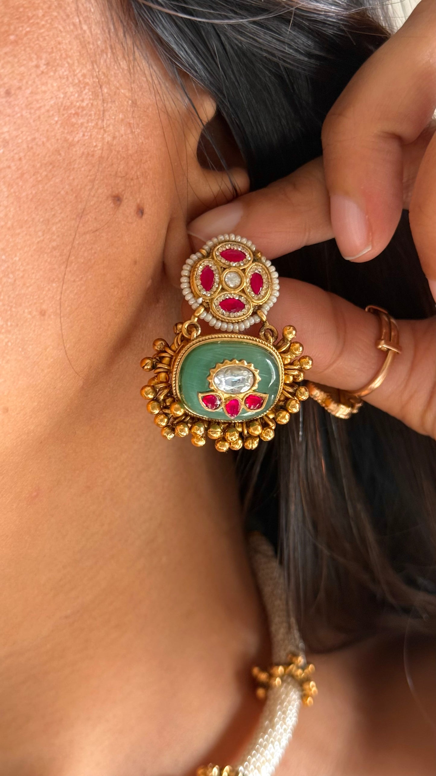 Heritage rajwadi evergreen floral necklace