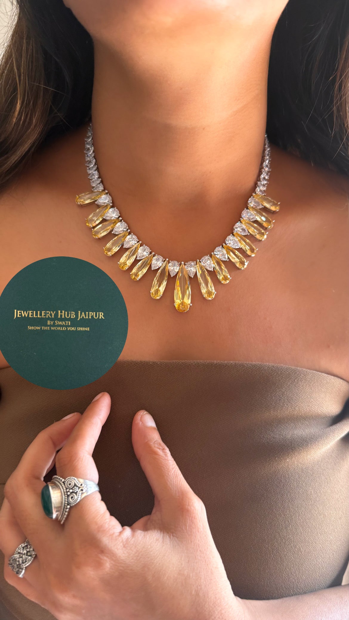 Citrine drop shape design cocktail diamond collar set