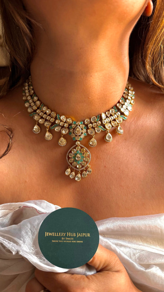 Turquoise shade takkar word real moissanite (Lv) necklace