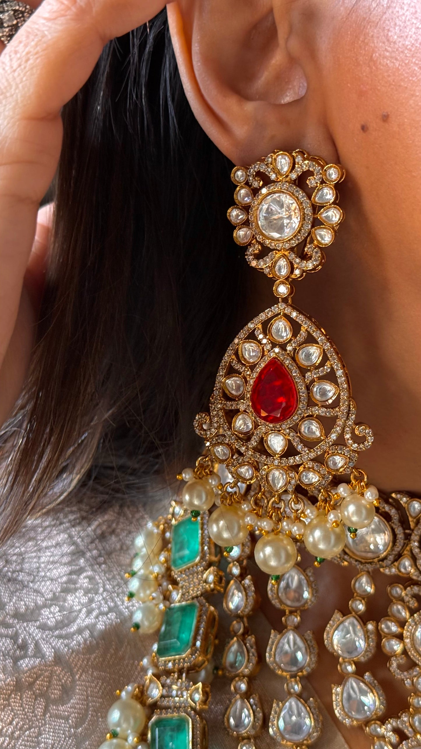 Mint & Ruby pearl detailing choker set