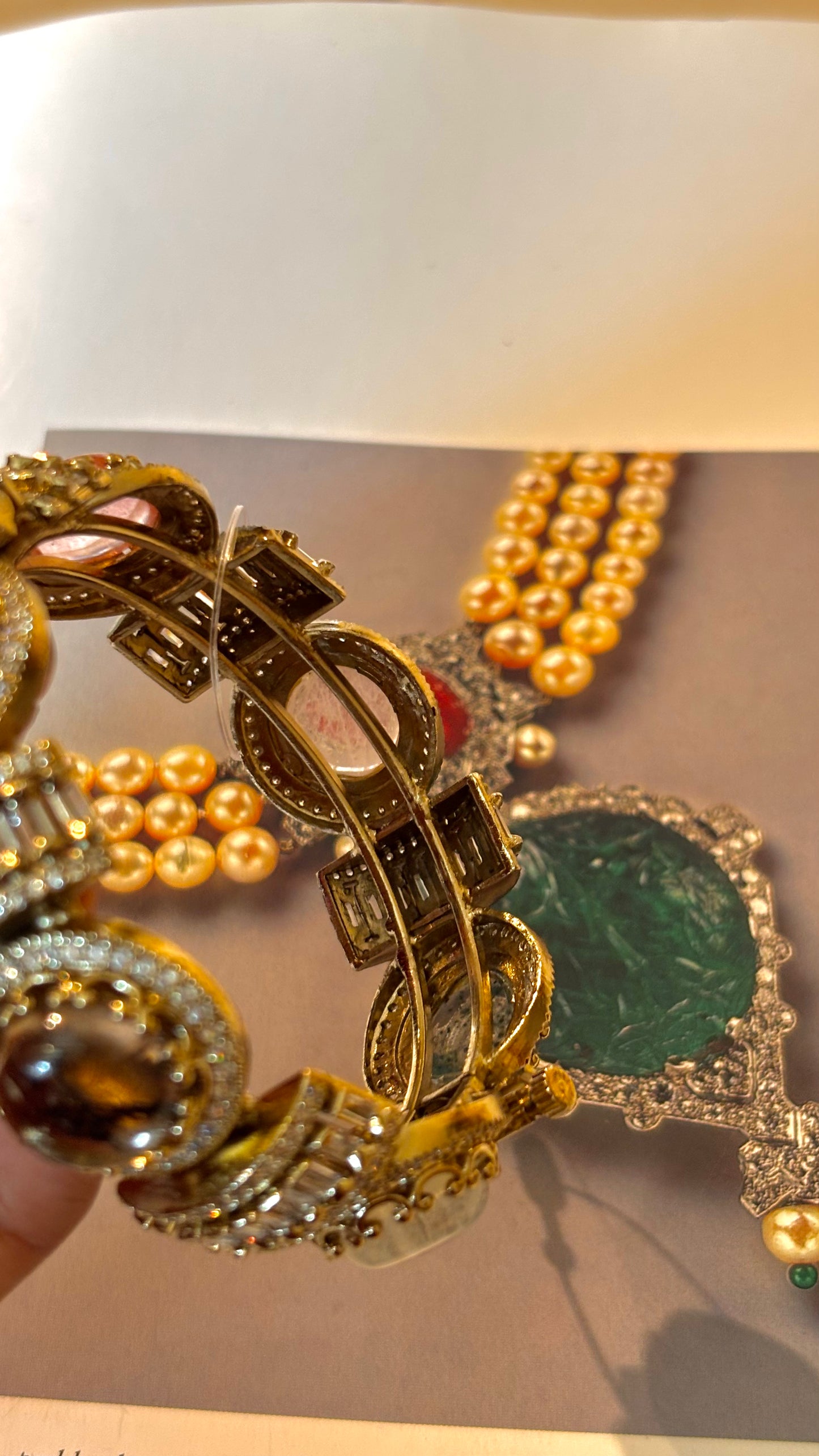 Sabya inspired bracelet  (openable)