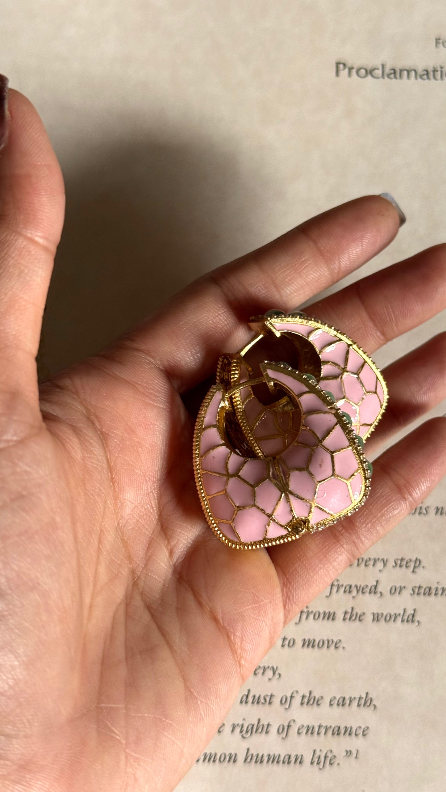 Rose quartz katdana with mint designer Baaliyan