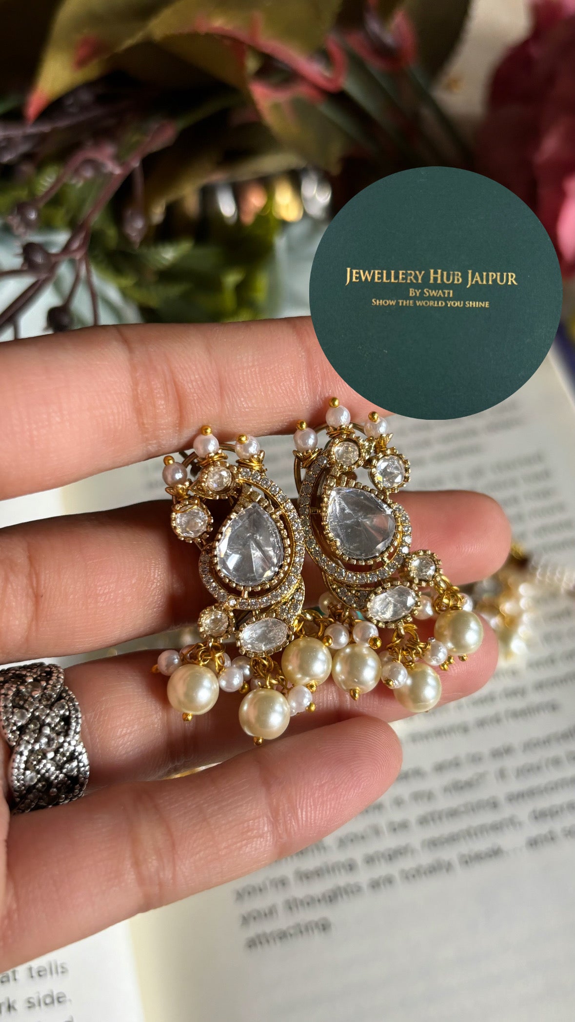 Navratna choker