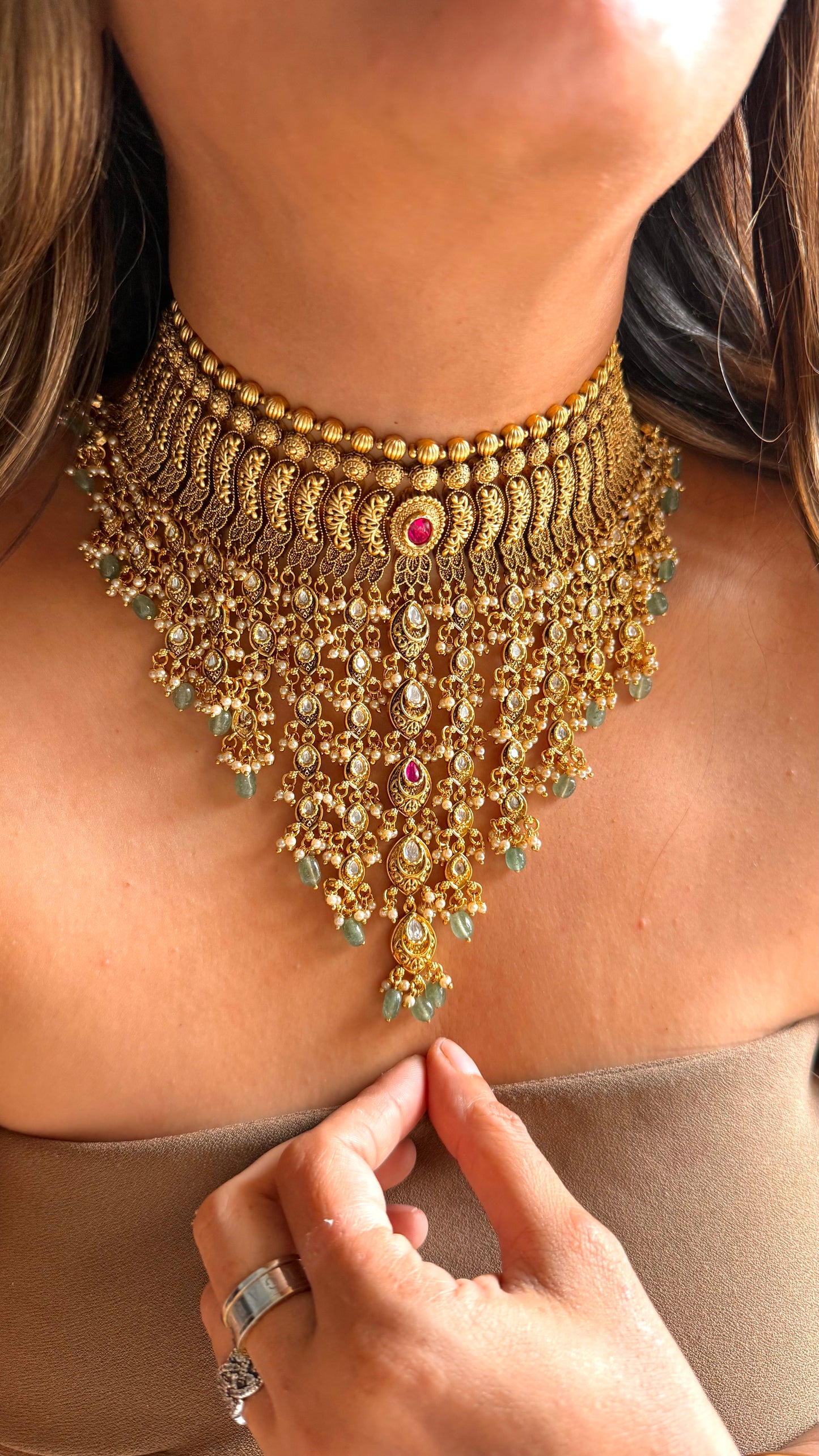 Rajwadi Aad style choker with Rani pink stone & waterfall detailing
