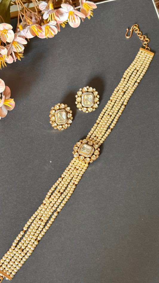 Lv peeli polki pearl choker Necklace