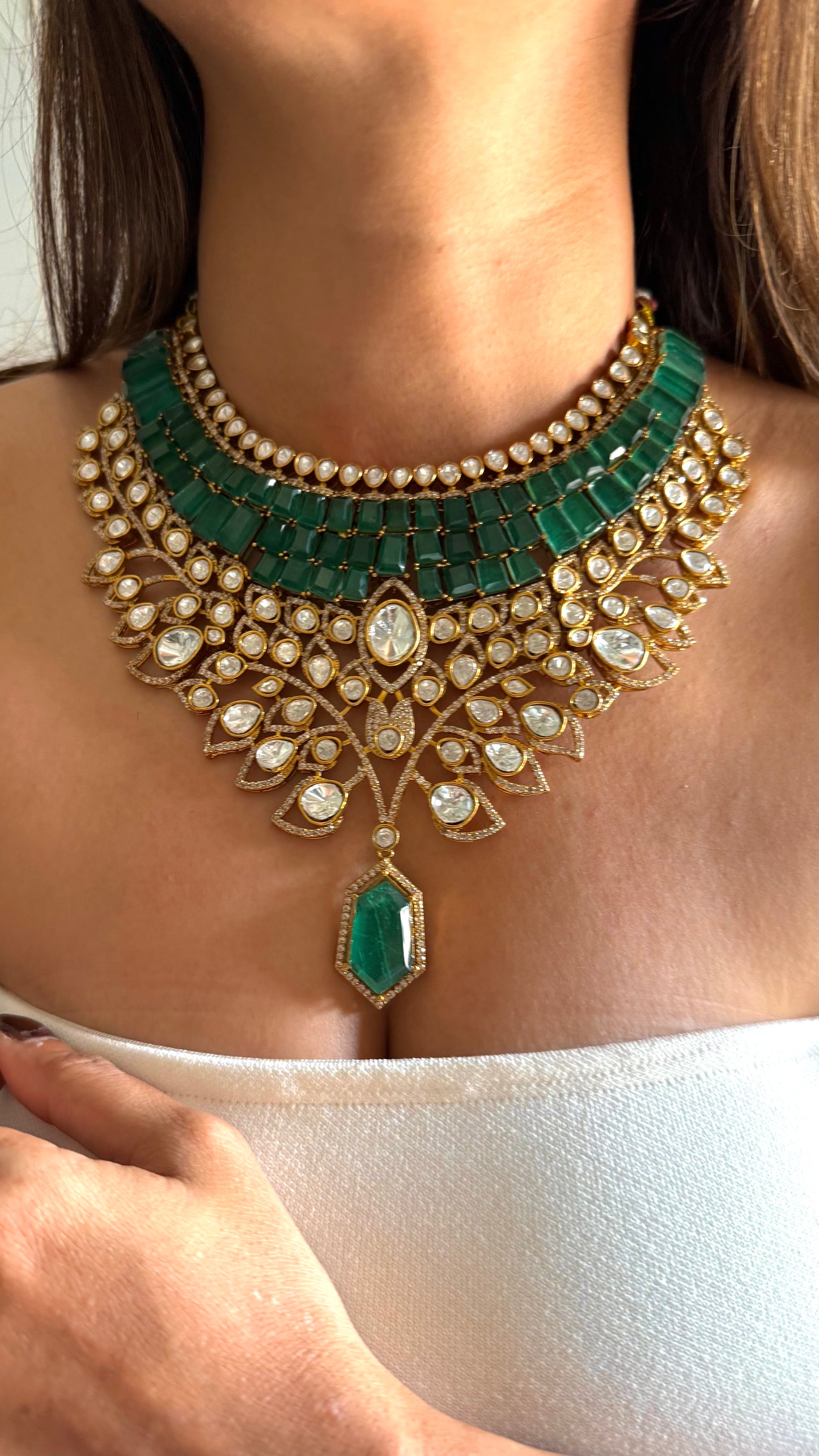 Emerald doublet & moissanite leaves designer set