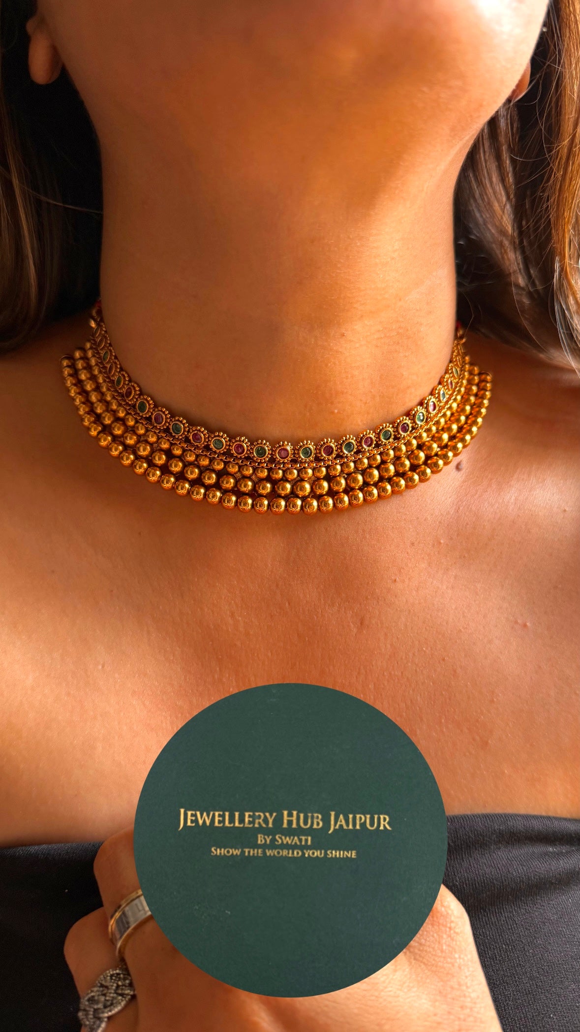 Dull gold ruby & emerald choker Necklace