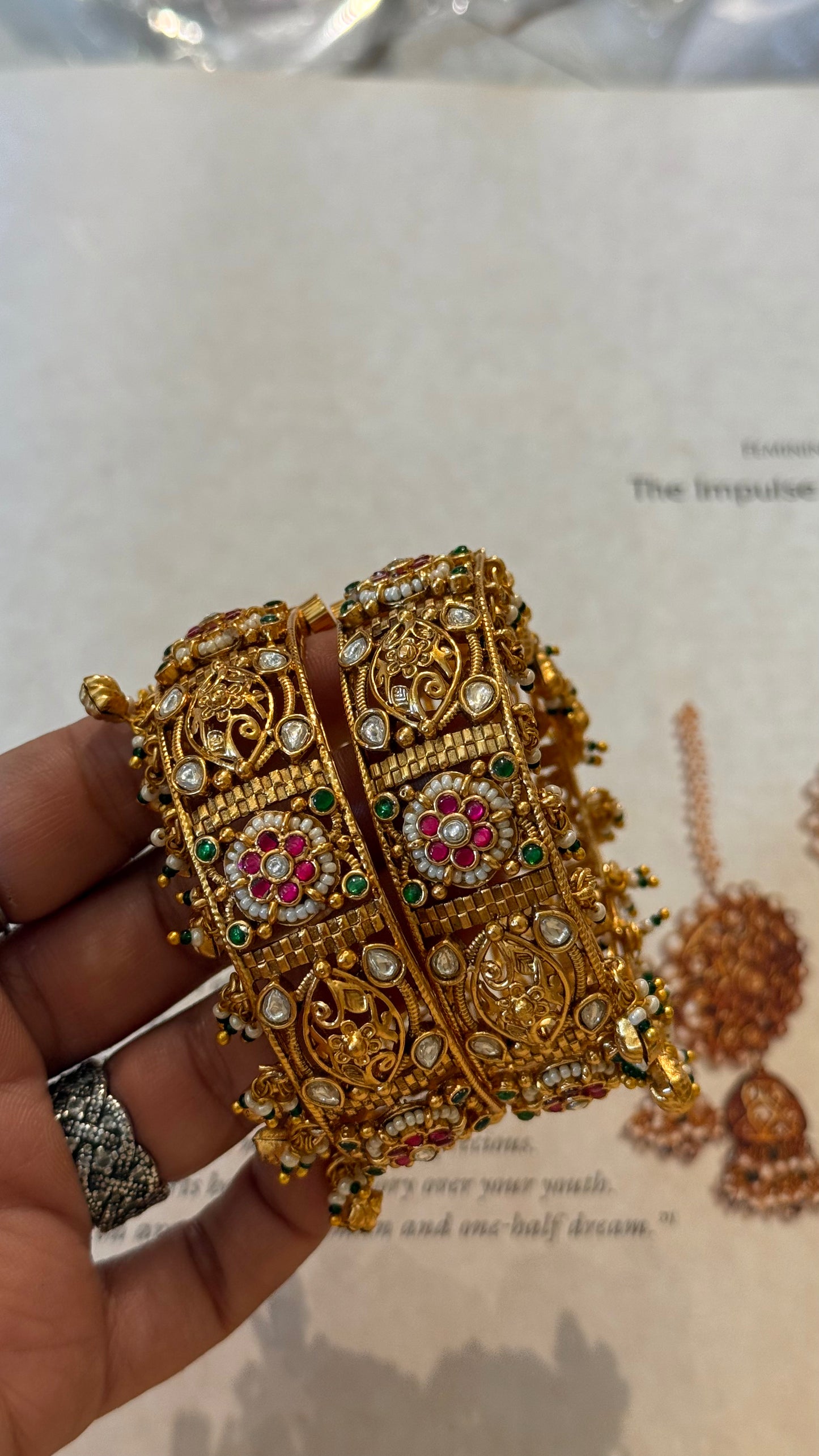 Floral nakashee rajwadi bangles