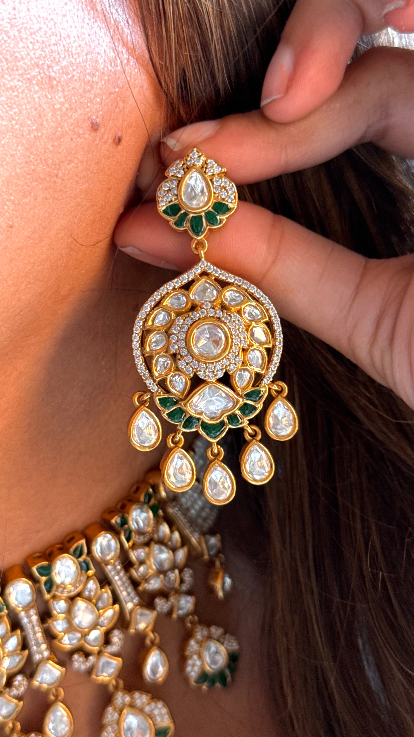 Emerald Takkar work Moissanite Choker Necklace