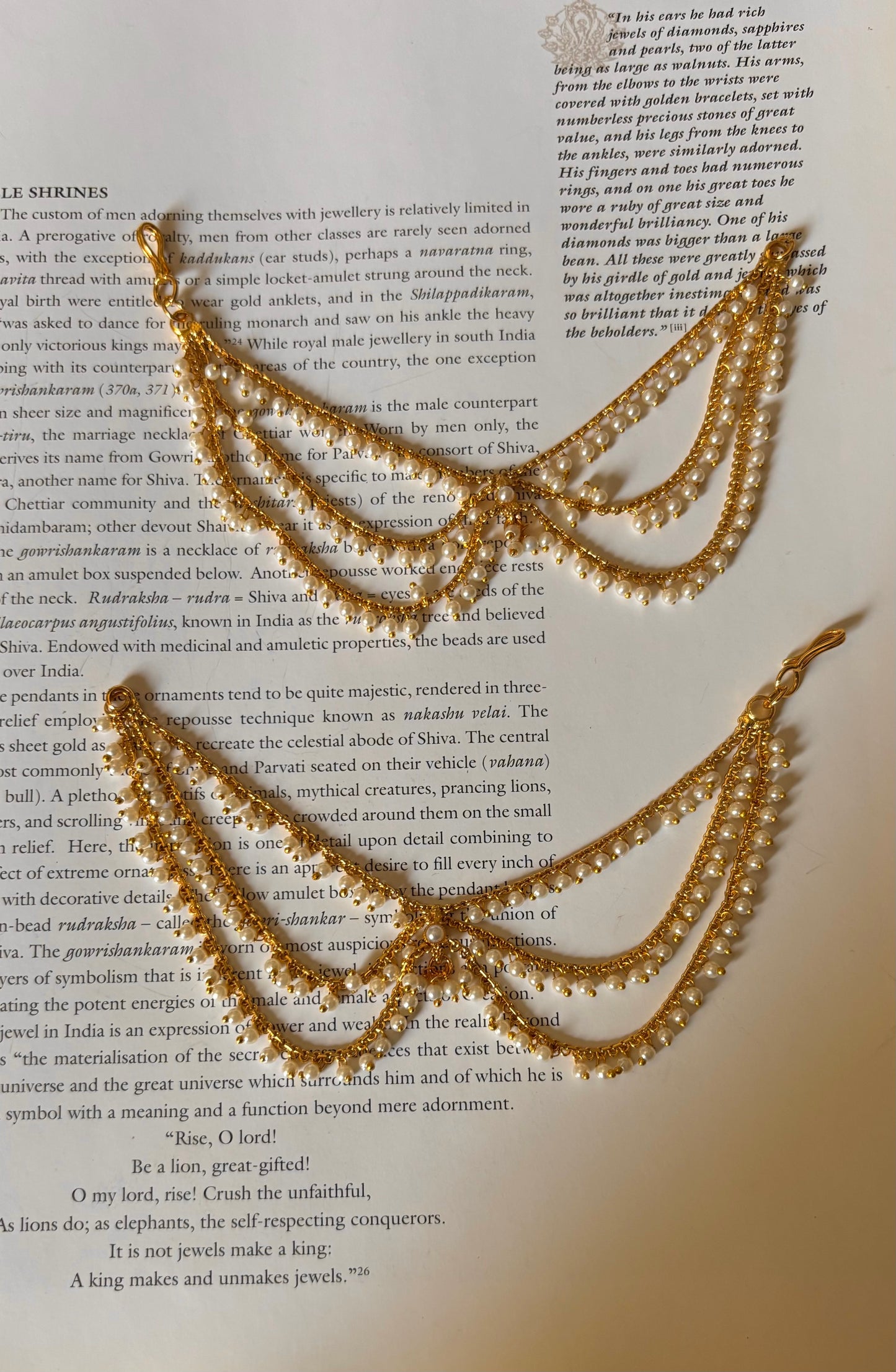 3 layer knot pearl detailing kaanchain
