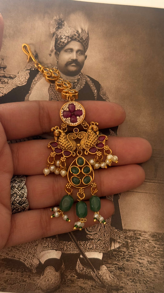 Ruby & emerald rajwada  maangtika