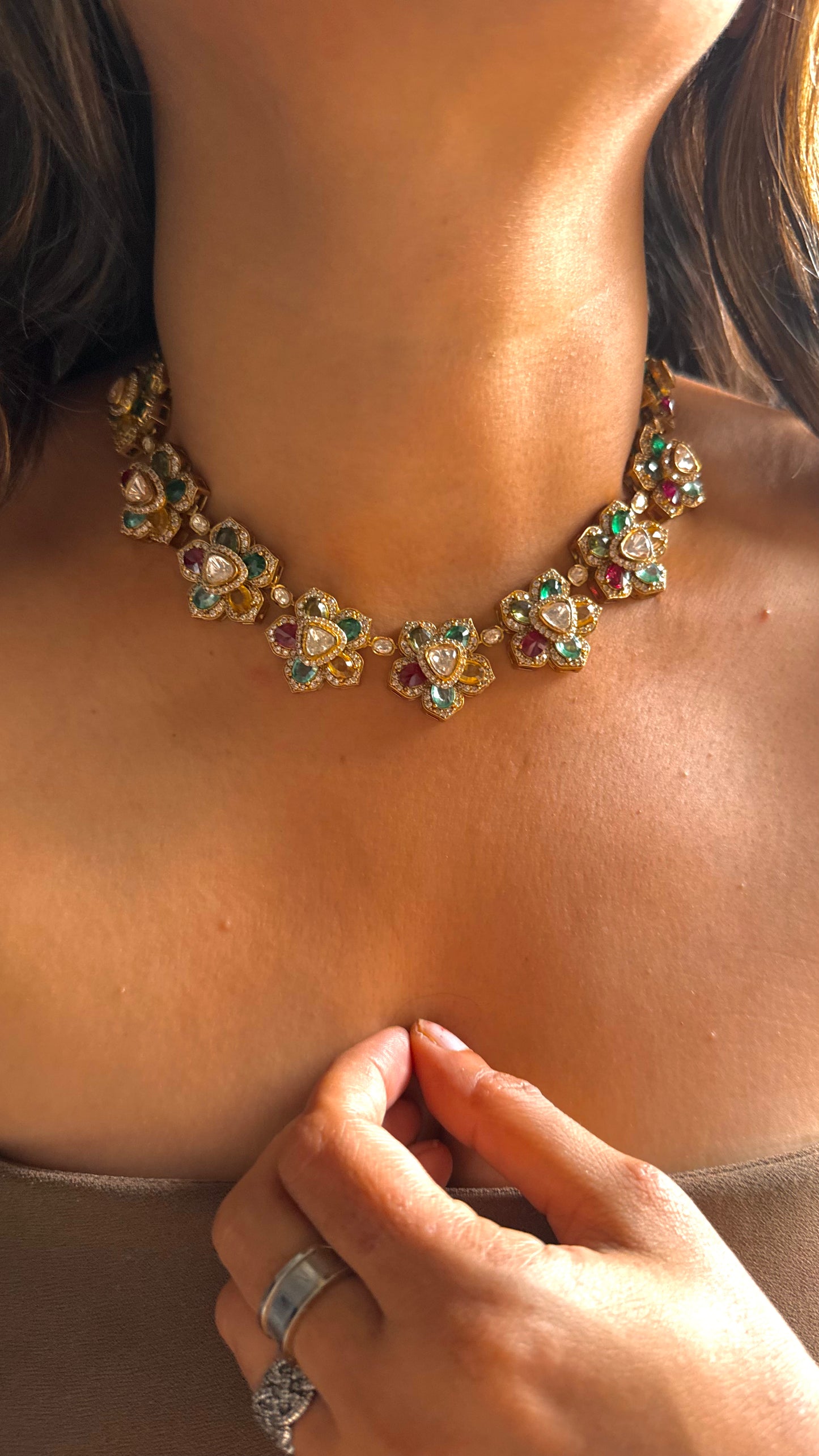 Floral peeli polki multi color statement necklace