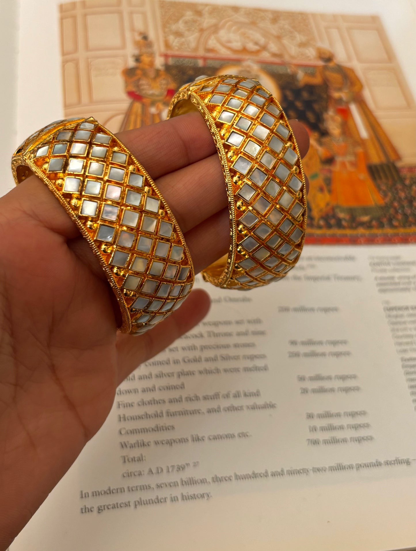 Mother of Pearl heritage paachi bangles