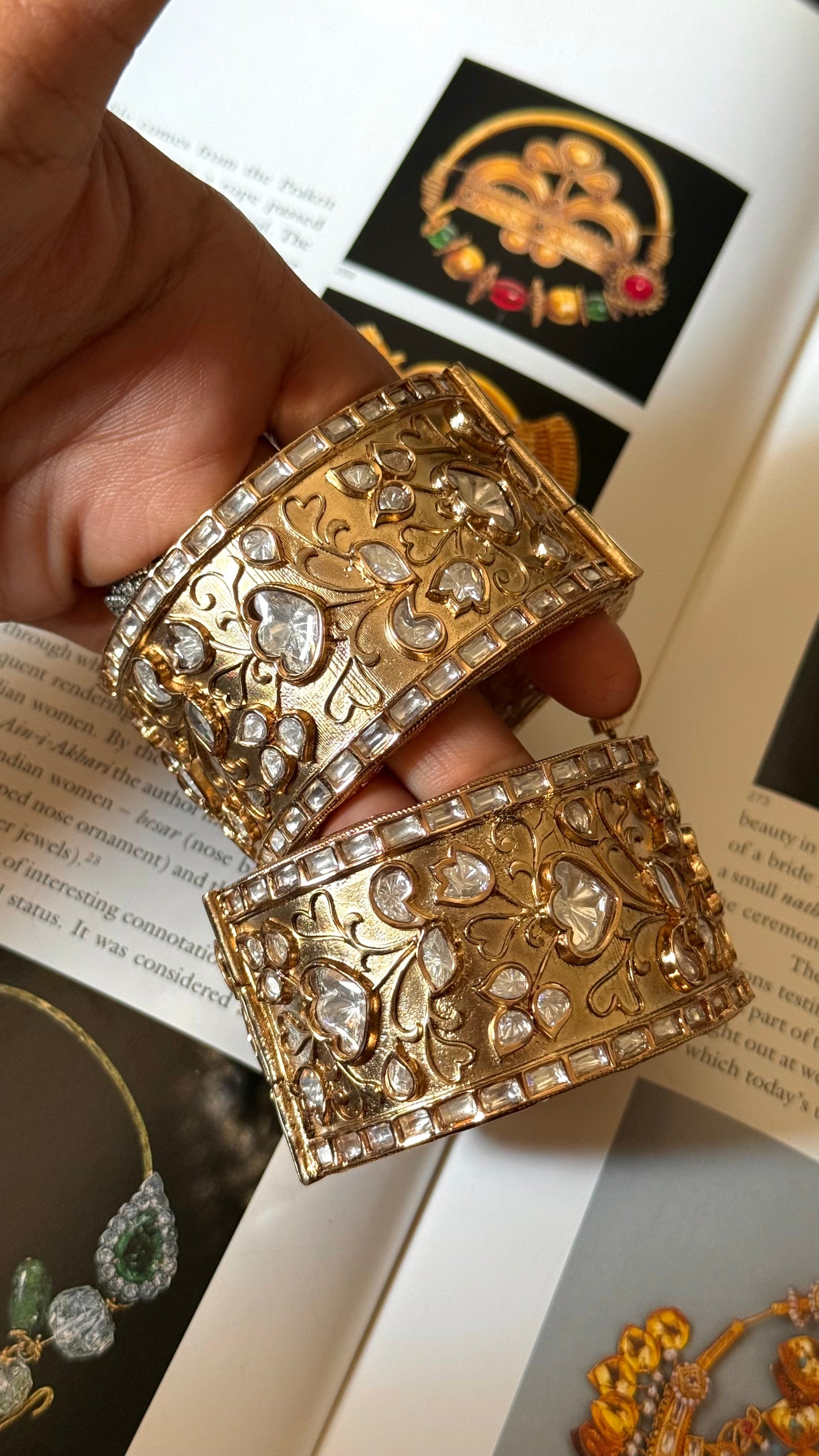 Gold vintage moiissanite nakashi designer bangles
