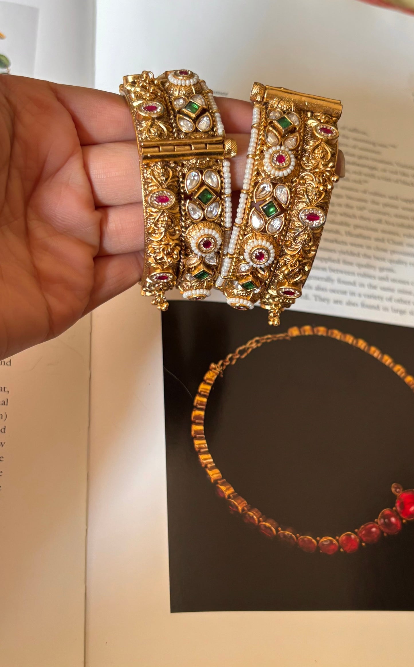Rajwadiii Bangles