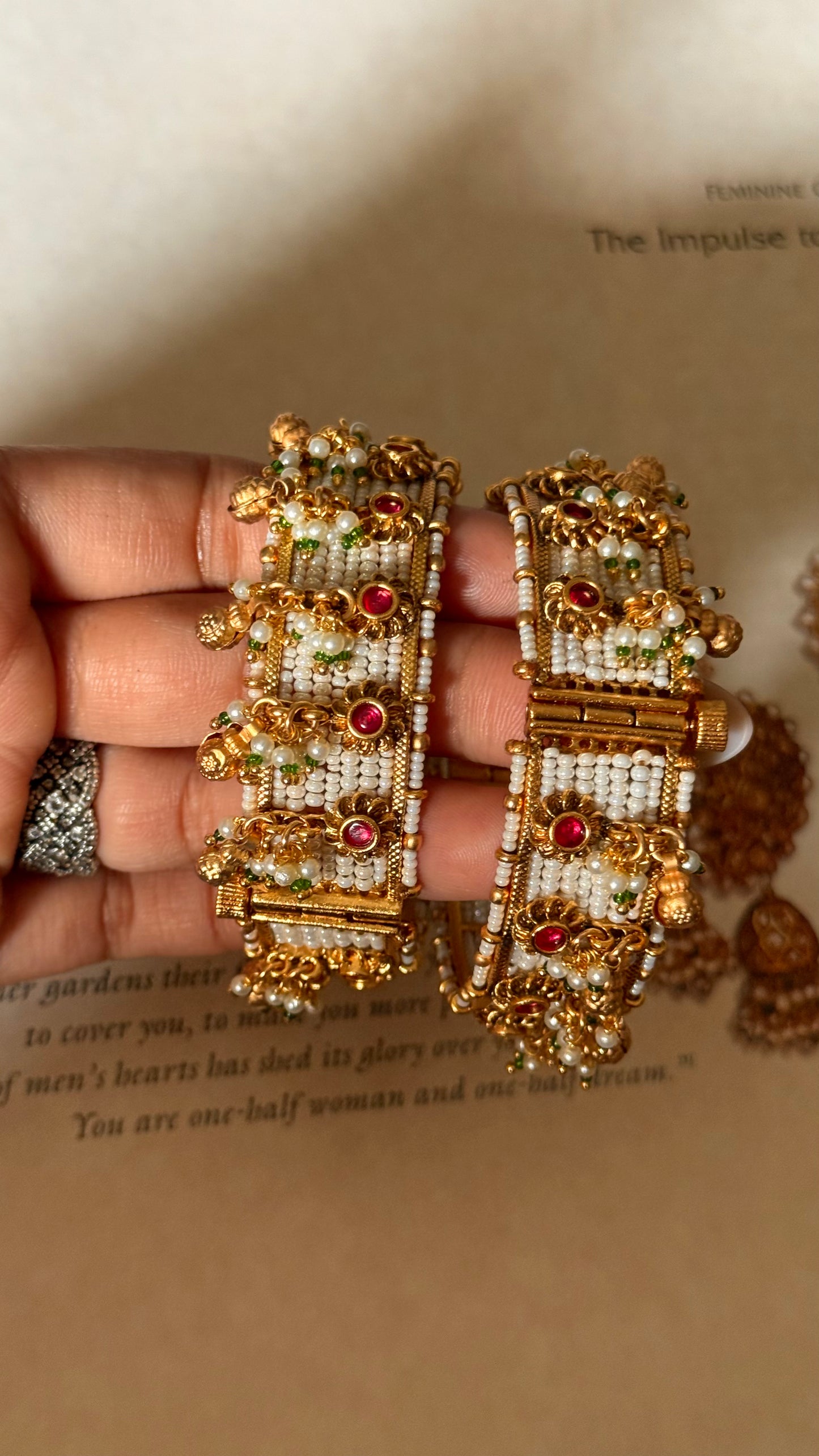 Rani pink rajwada heritage openable bangle