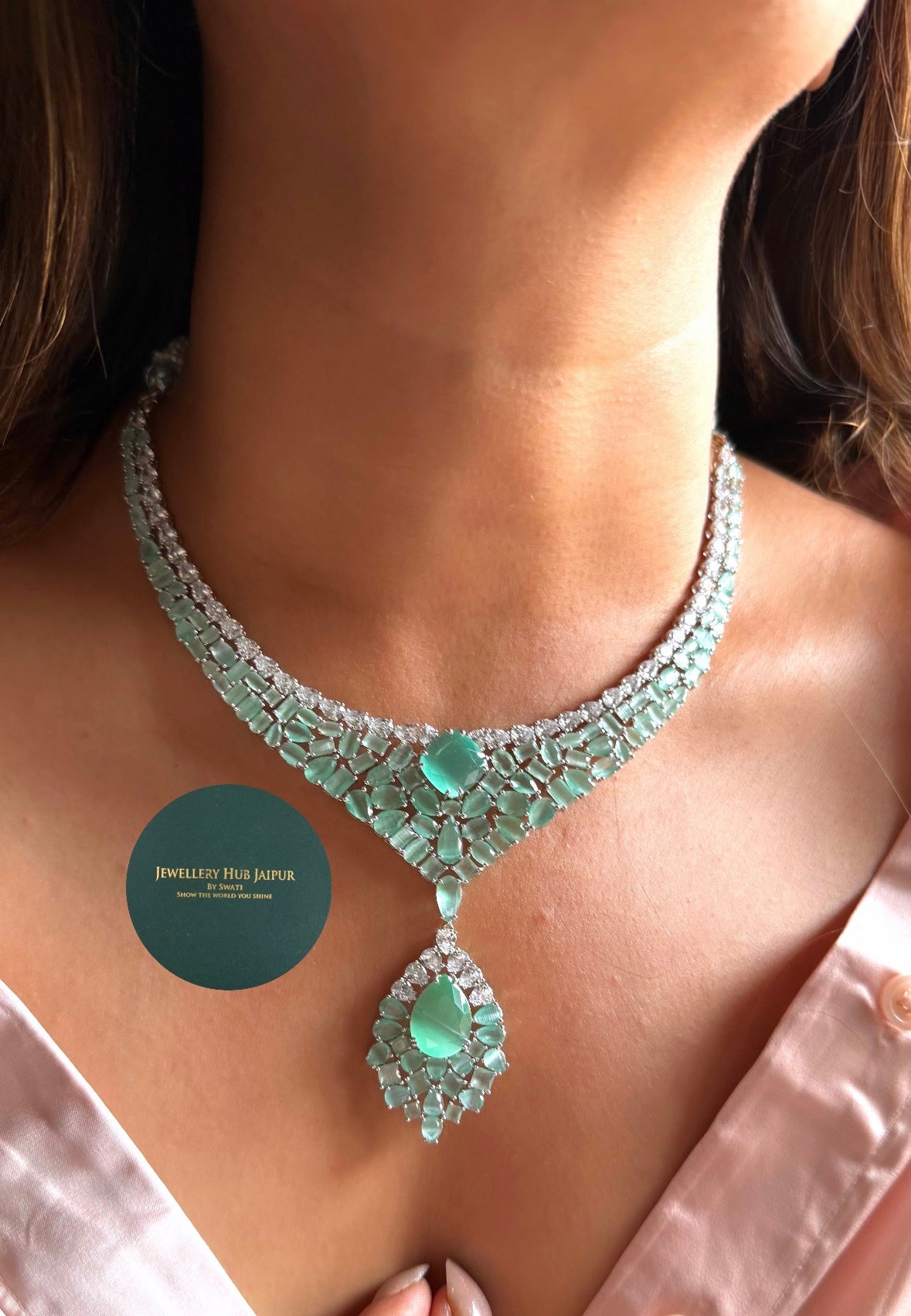 Mint doublet cocktail diamond necklace set