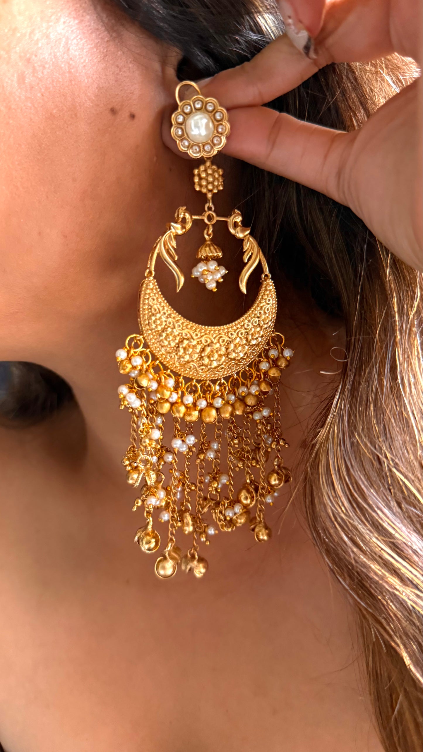 White doublet peacock golden jhumka