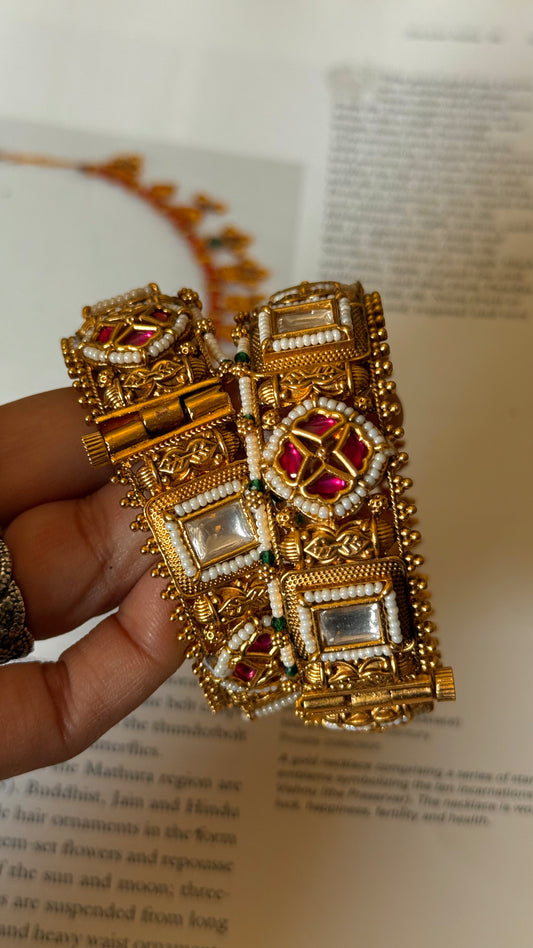 Ruby uncut polki rajwada bangles