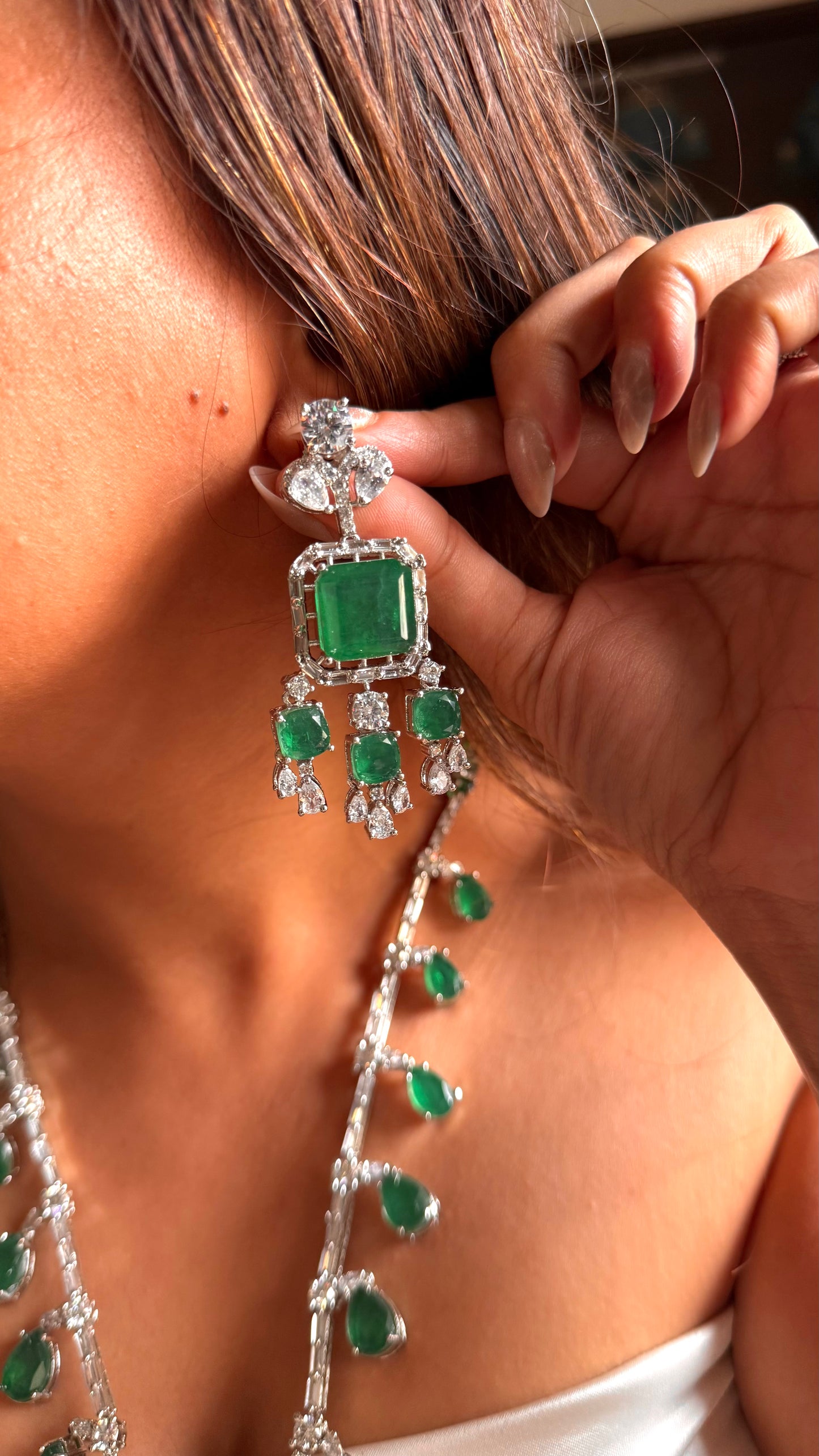 Emerald doublet minimal designed mid neck length set