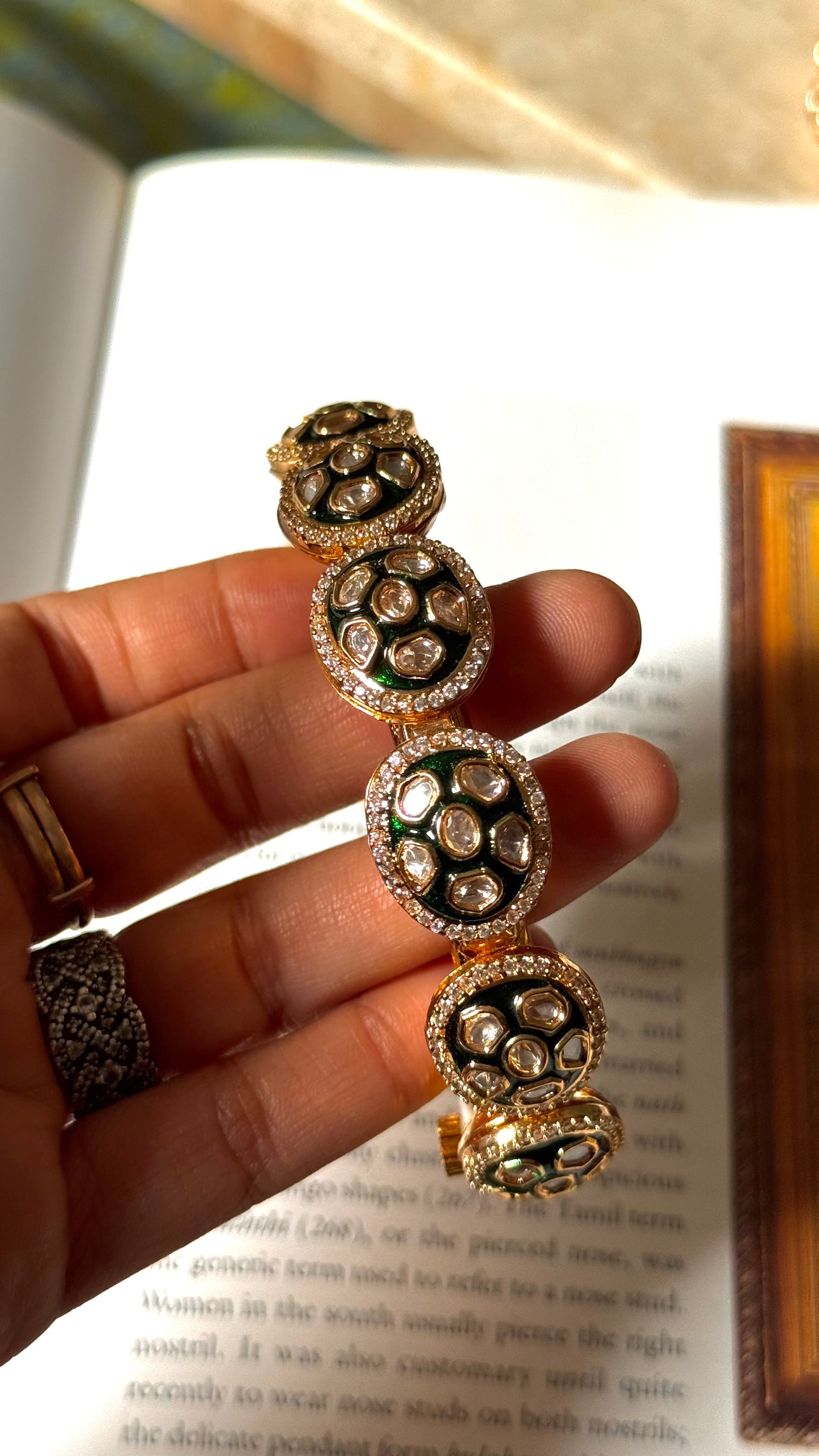 Meenakari oval gold single bangdi