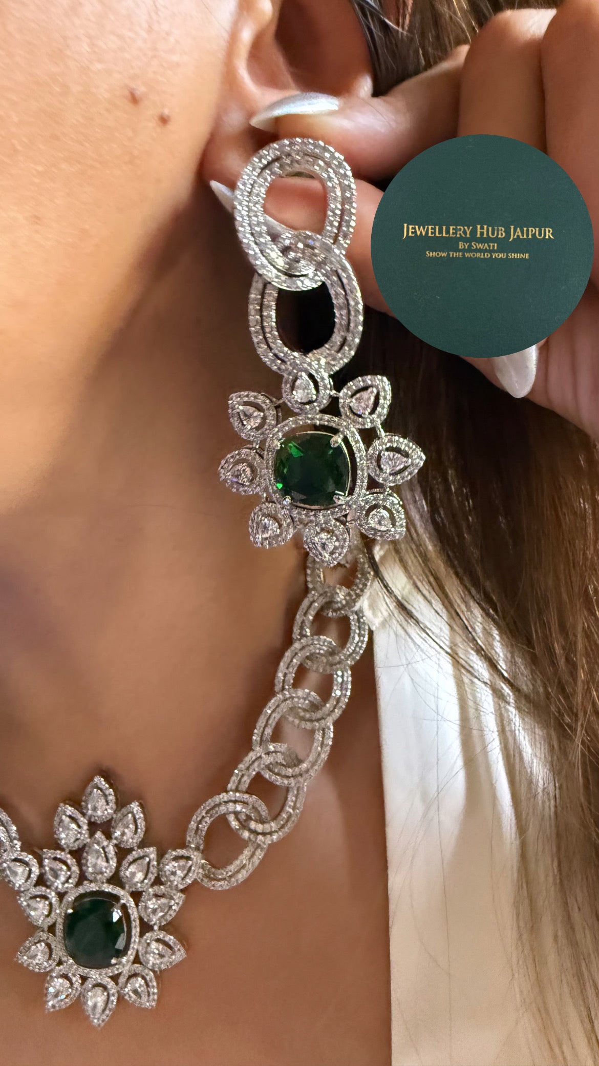 Emerald designer floral necklace