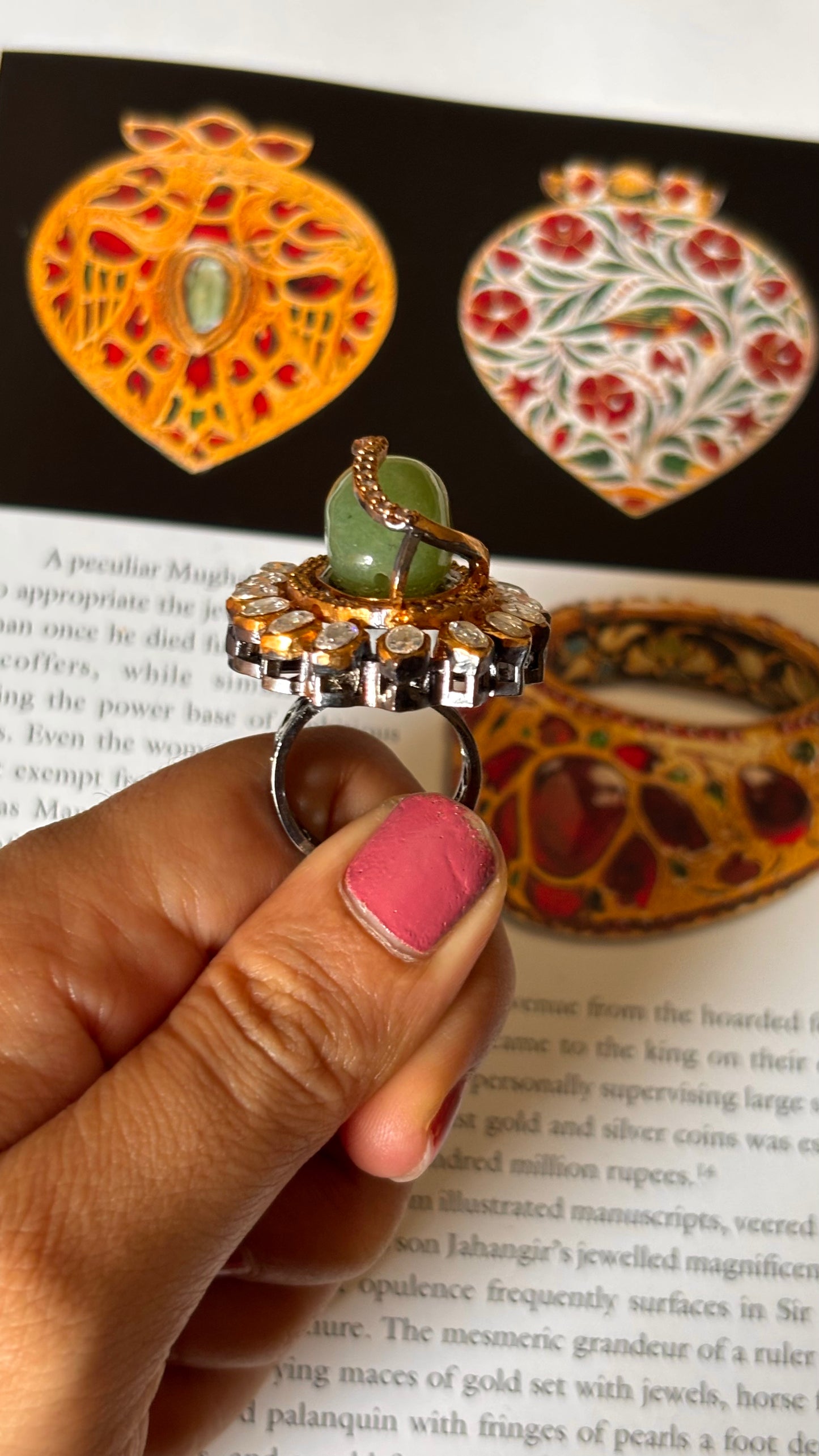 Mint doublet cz carving Ring