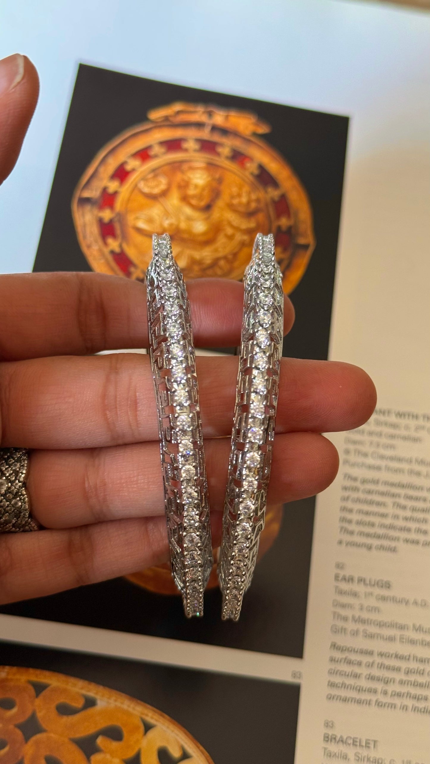 Silver rhodium diamond bangles (not openable)