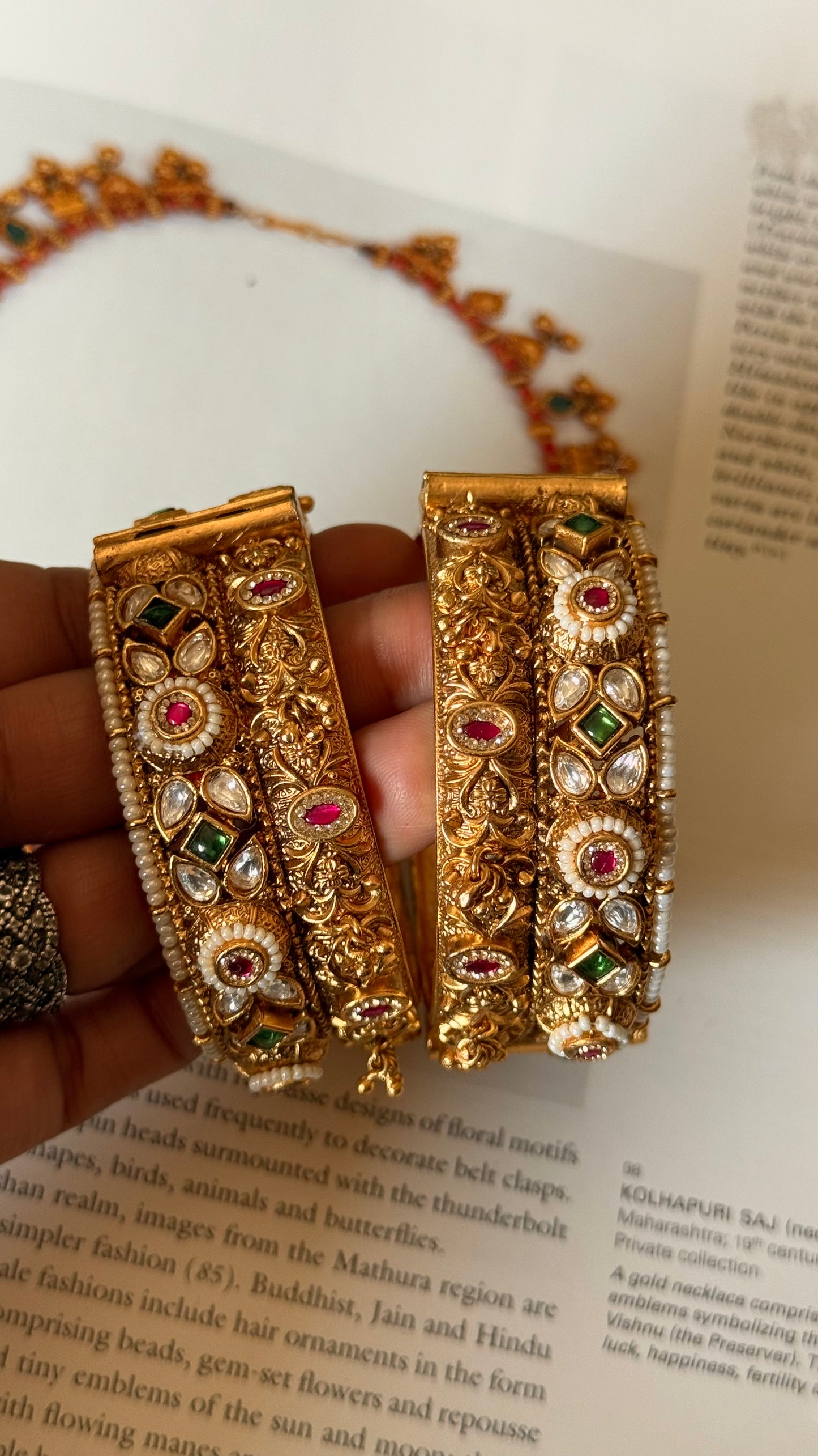 Rajwadiii Bangles