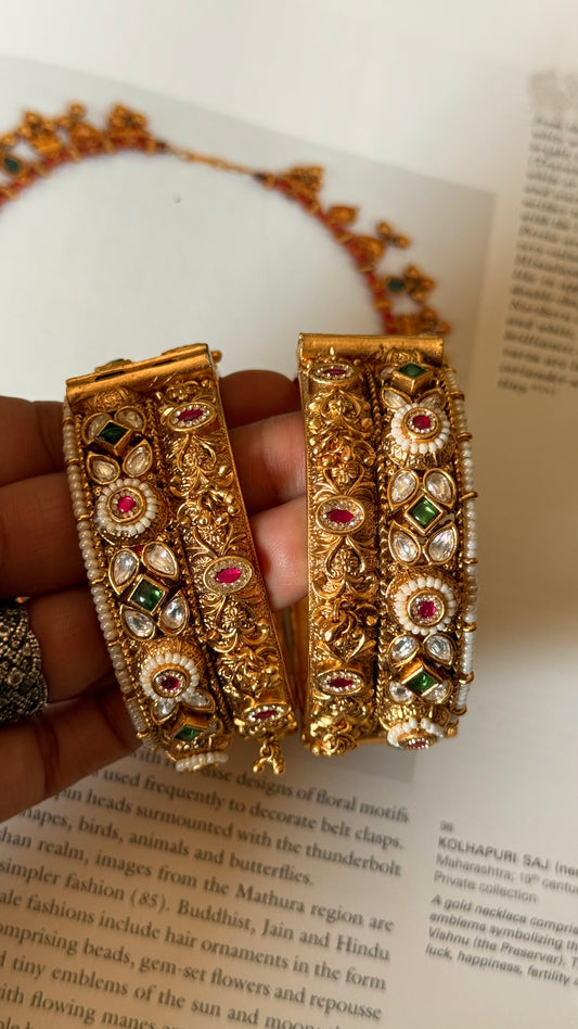 Rajwadiii Bangles