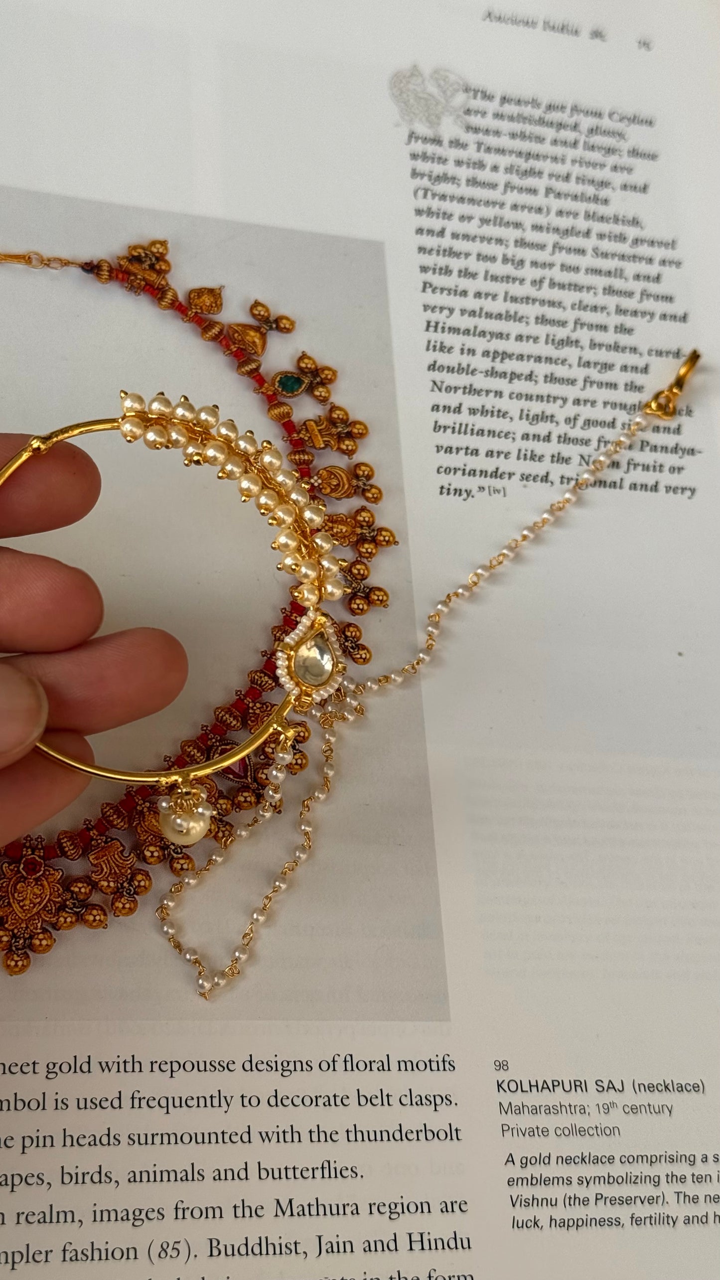 heritage pearl & gold Nath