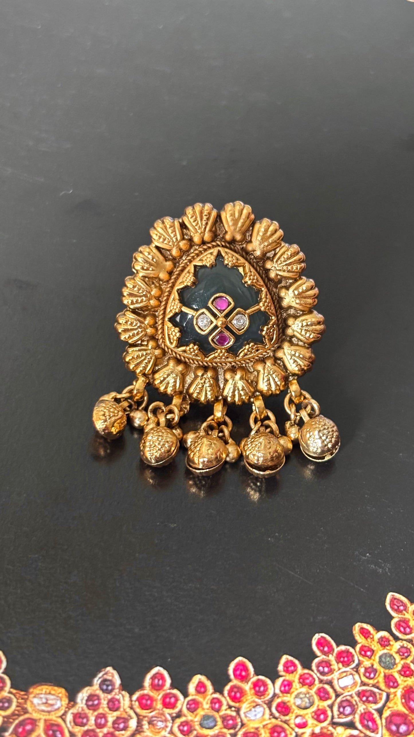 Gulnaar heritage rajwada ring