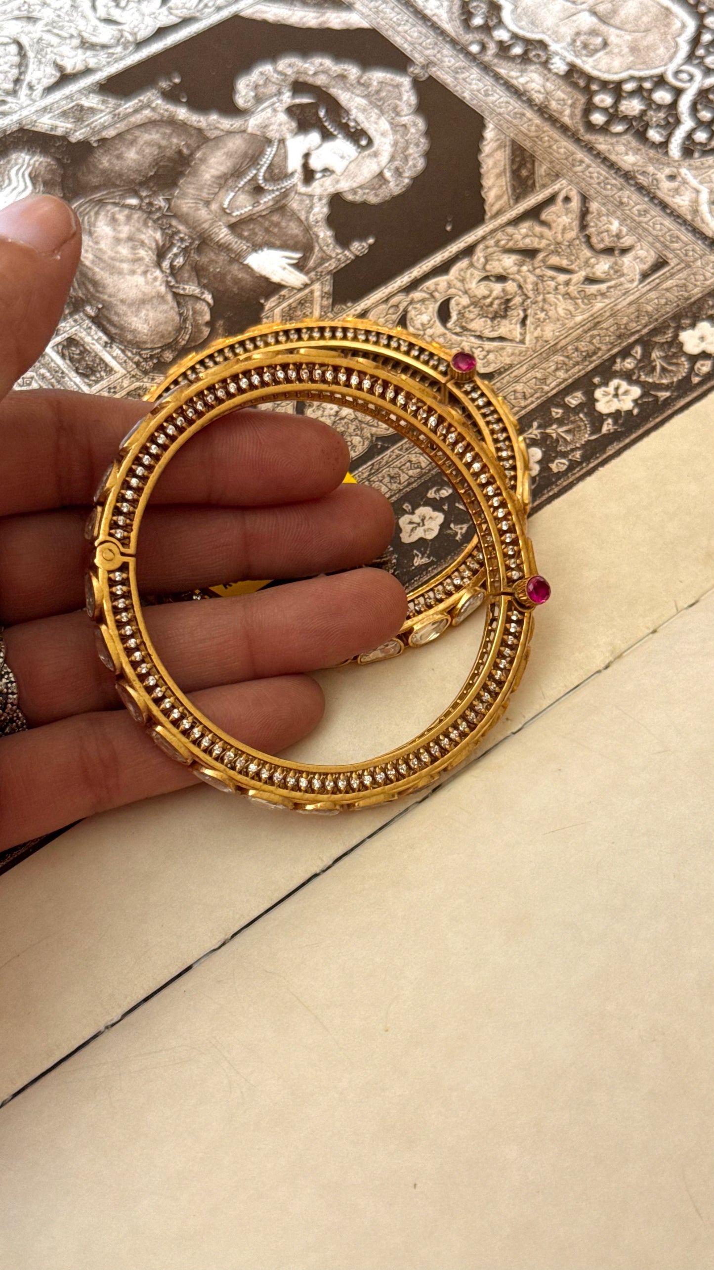 Designer peeli polki Bangles