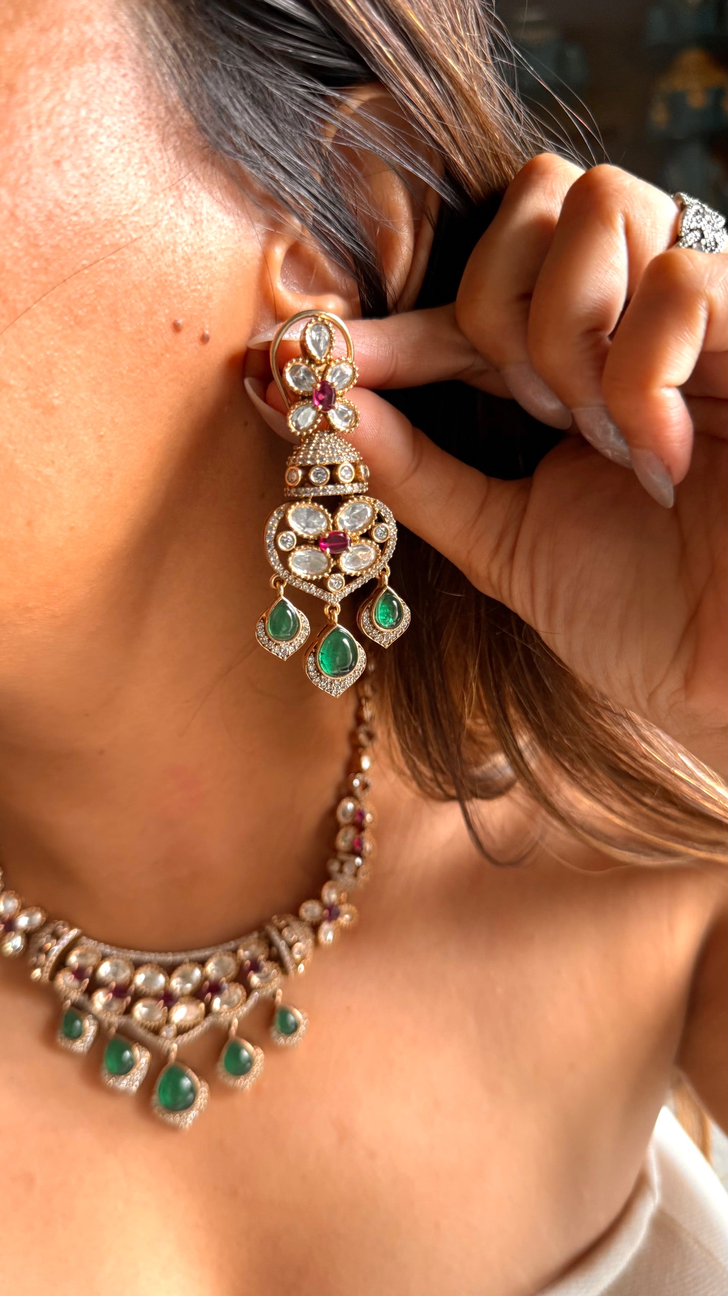 Emerald doublet & rani pink Moissanite collar set