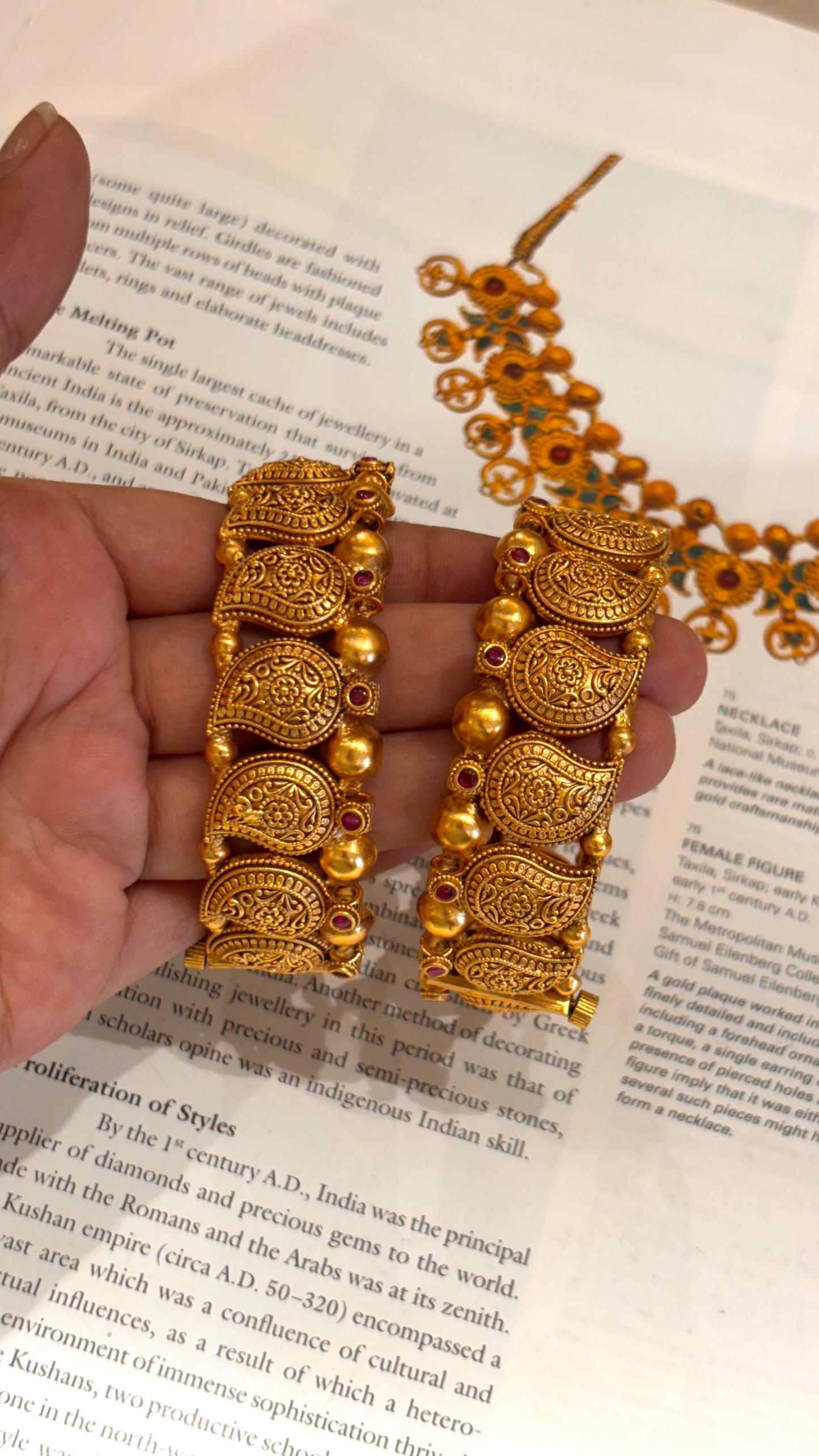 Ruby gold Rajwada bangles