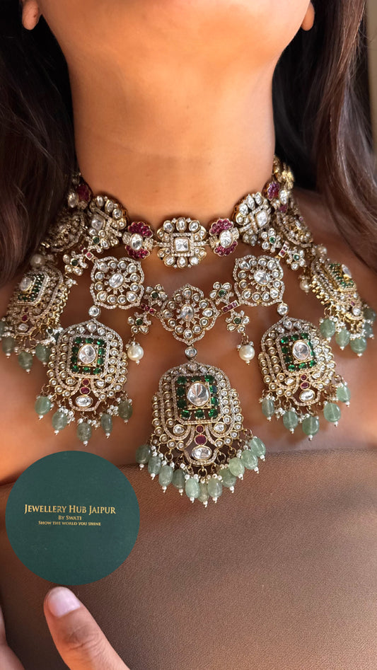 Triple layer heritage, Victorian set