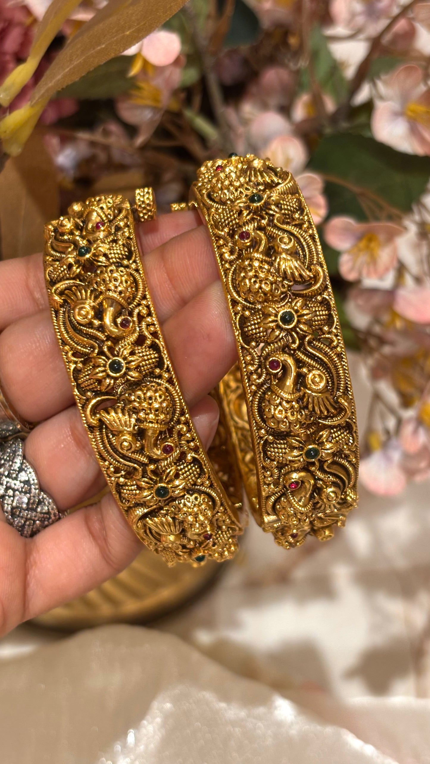 Peacock inspired Nakshi￼bangles