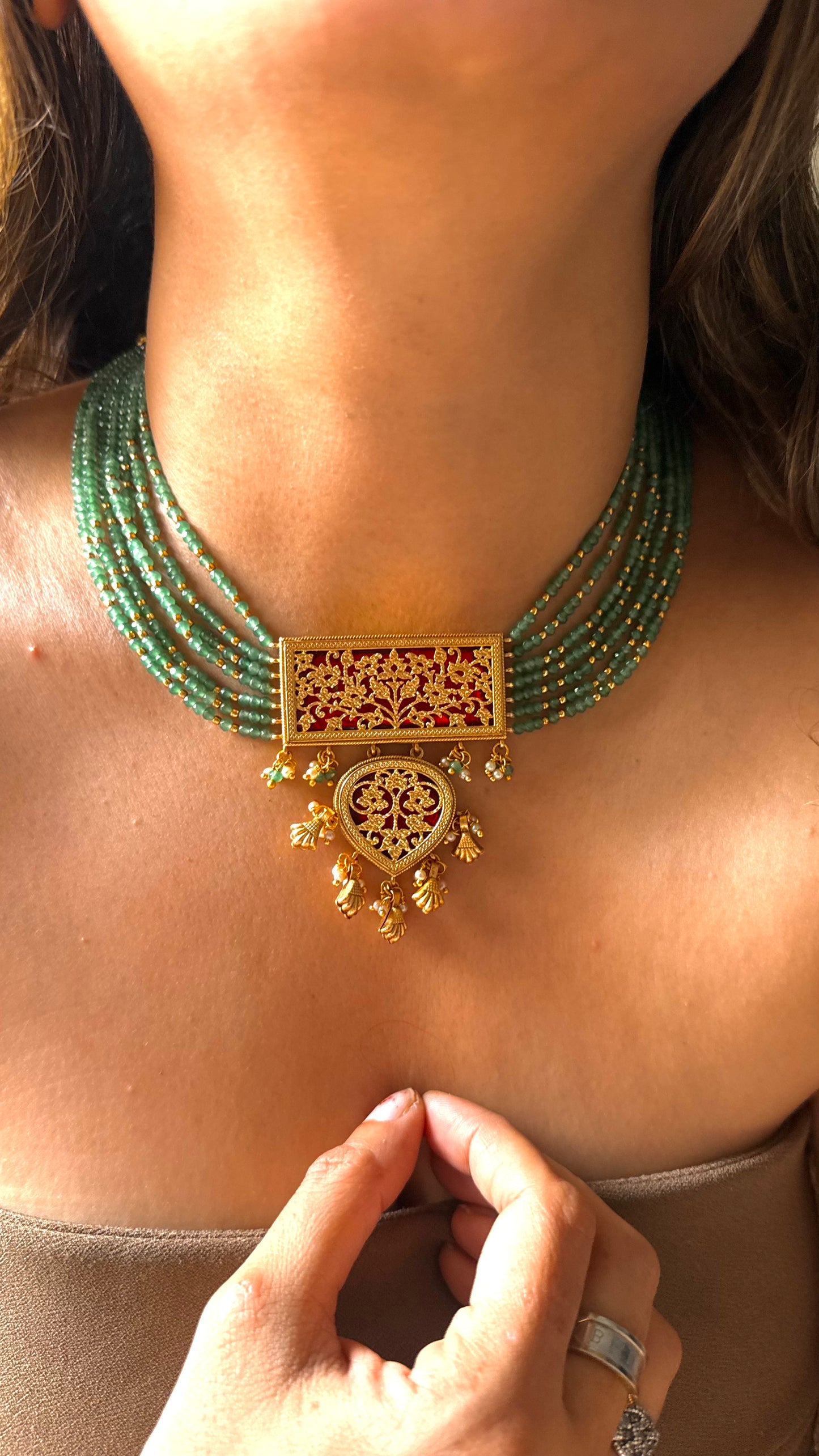 Theva work ruby & mint necklace