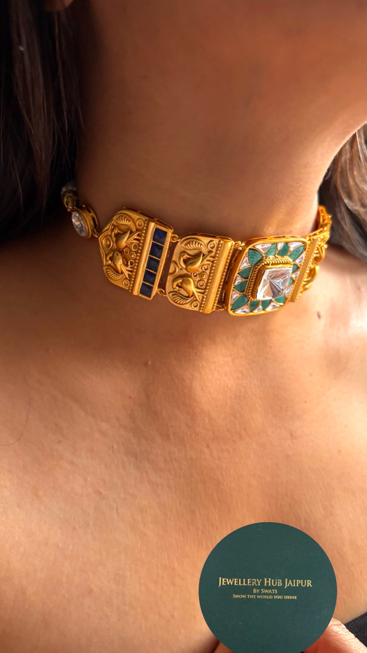 The regal polki sqaure choker