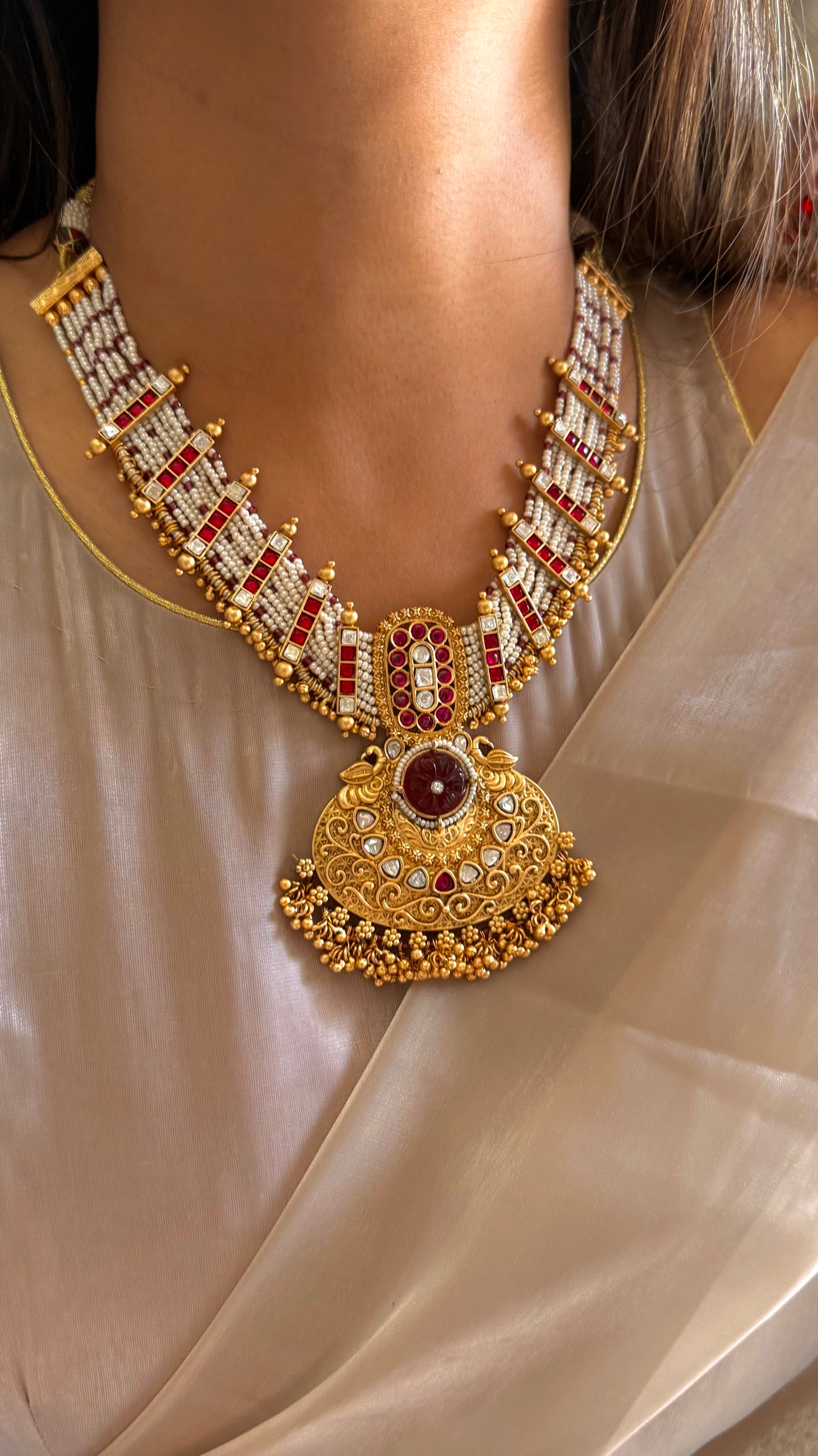 Ruby Rajwada collar necklace with earrings