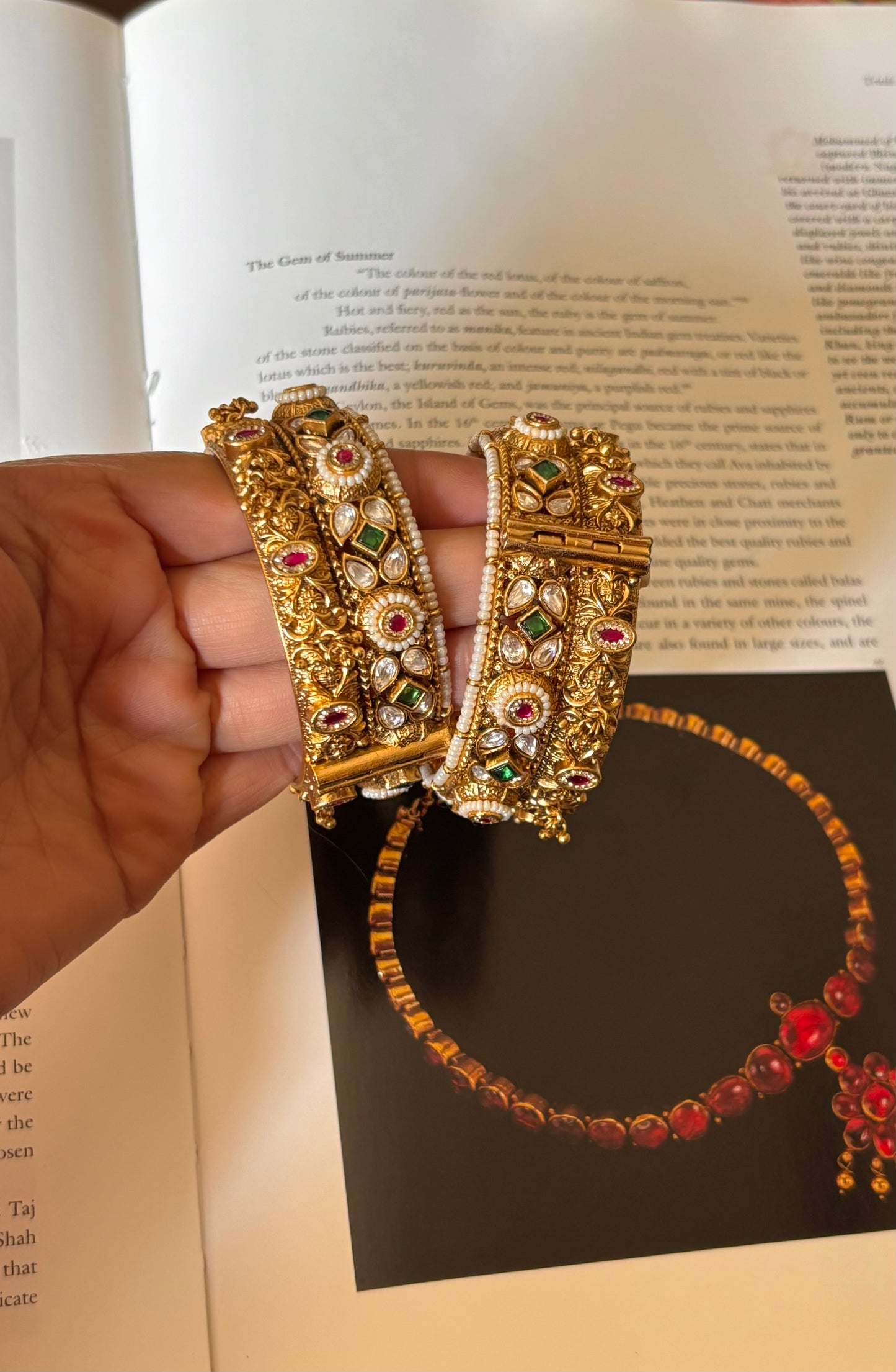 Rajwadiii Bangles