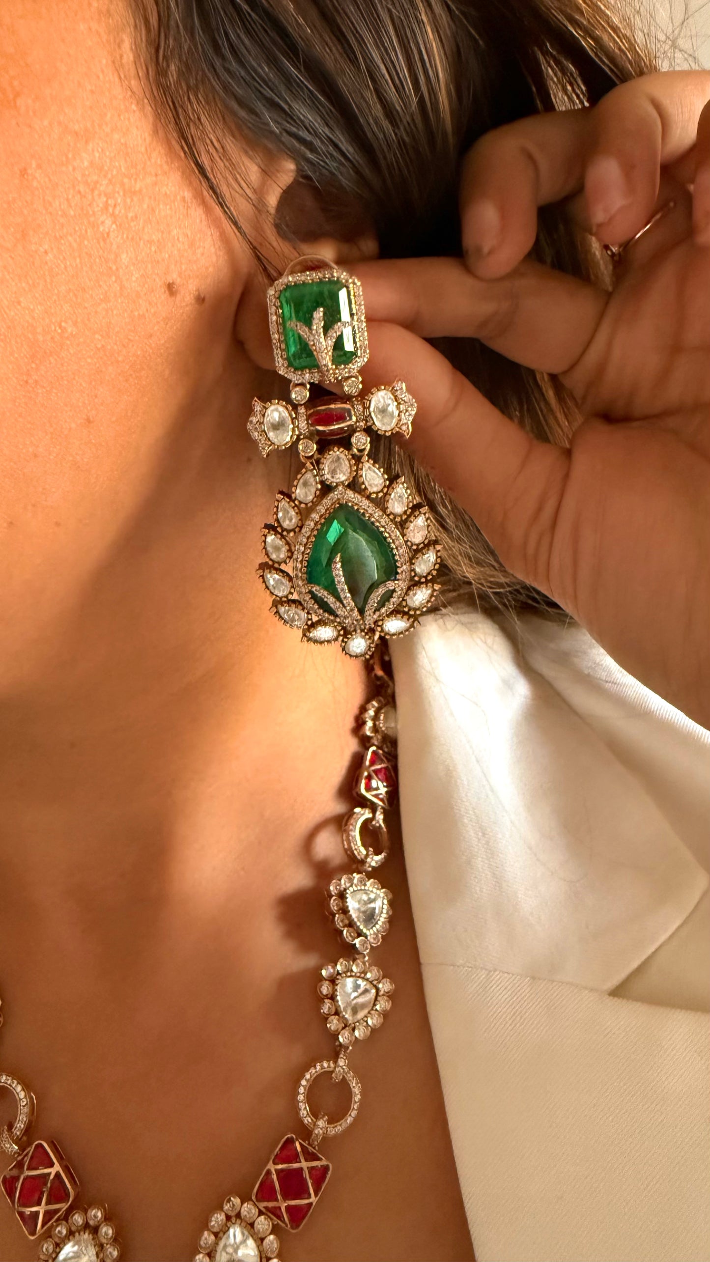 Shiva Emerald doublet & ruby katdana moissanite collar necklace